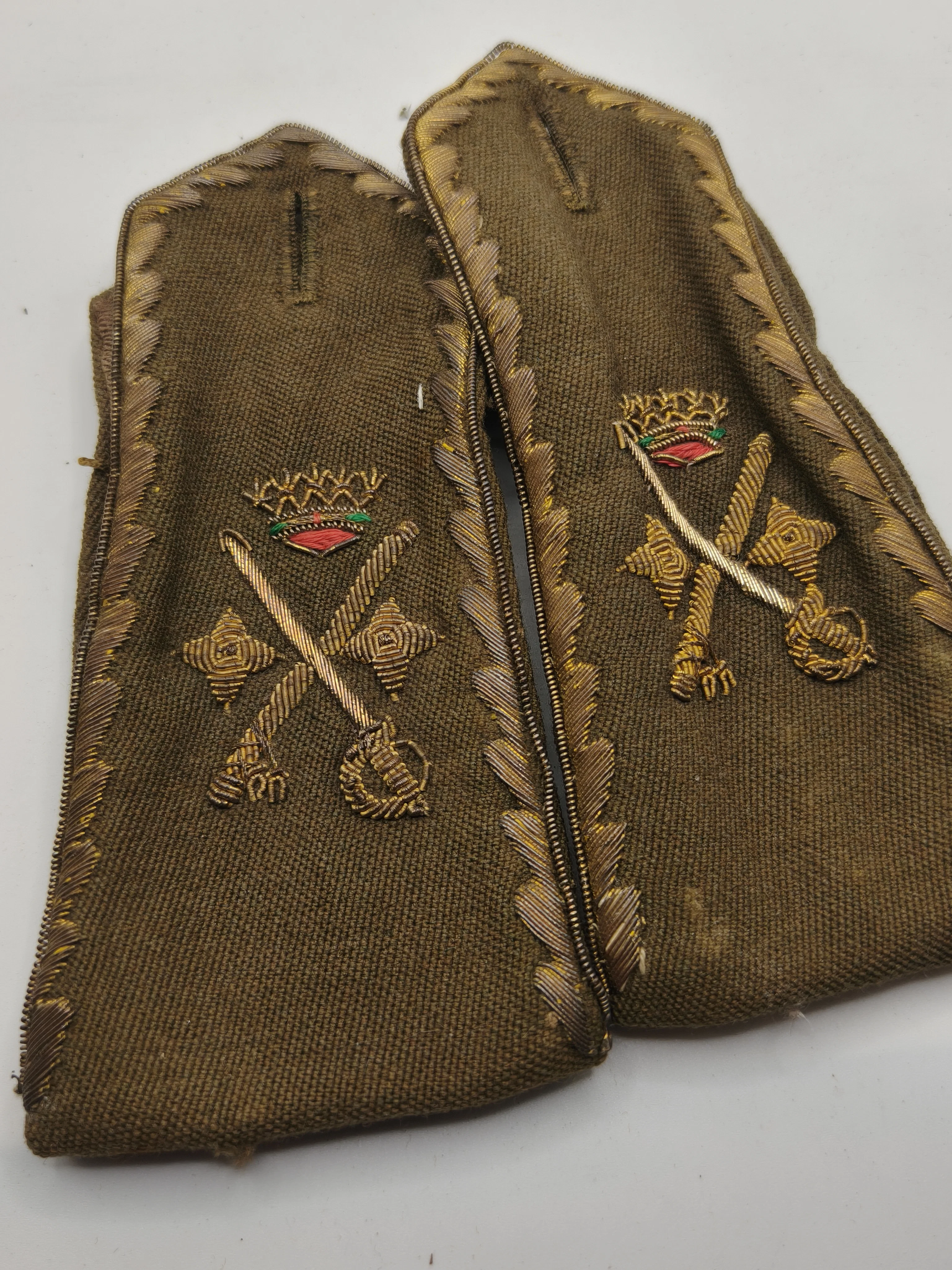 Major General Epaulettes . Franco's period Spain.
