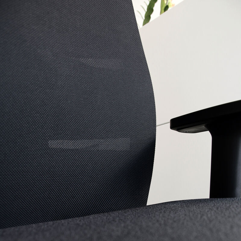 Sedia da ufficio ergonomica lento Agilis MT12 con base nera - Garanzia 30 anni - Made in Germany