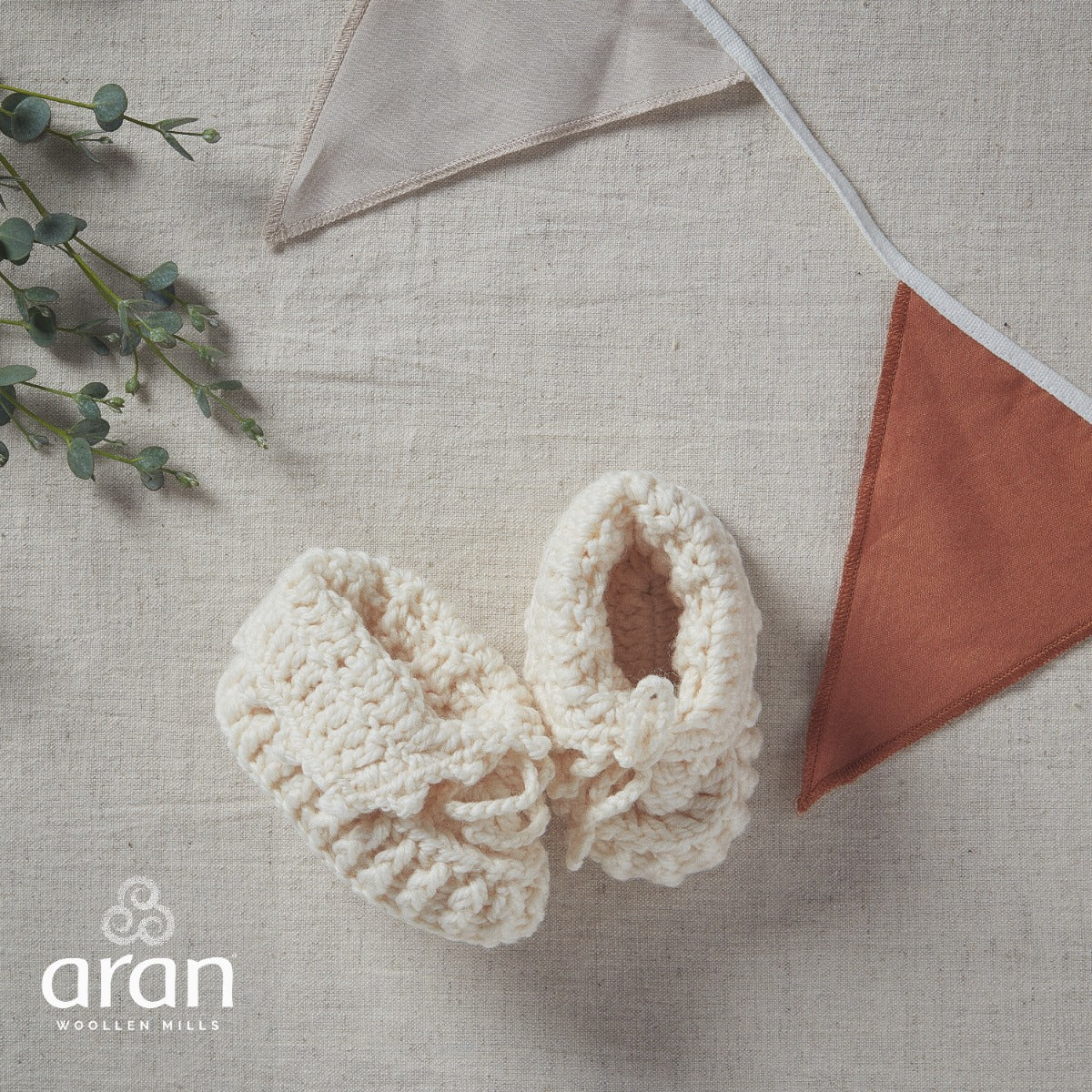 Handknit Baby Slippers With Bow , Natural