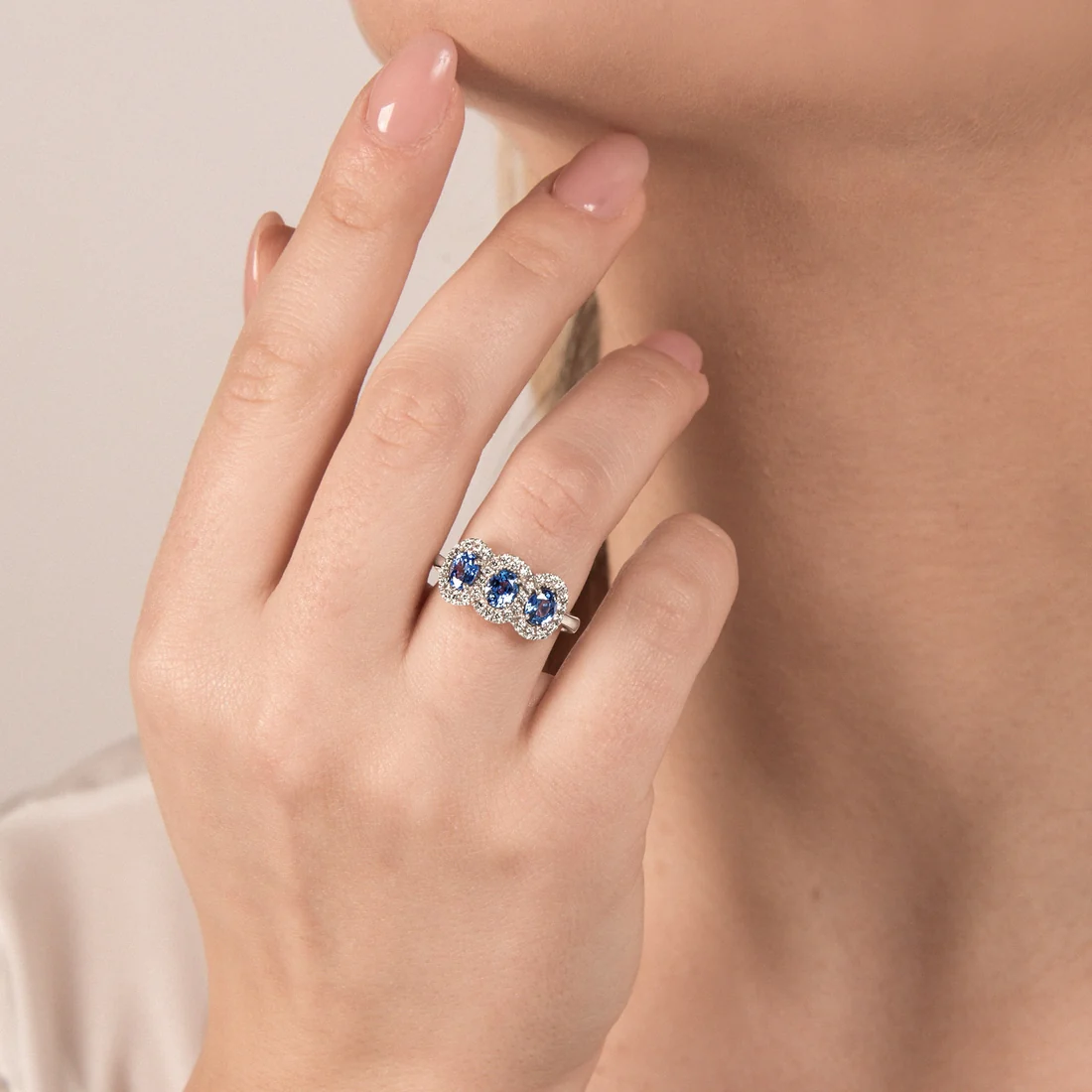 Anello Mirco Visconti Gioielli zaffiri e contorno brillanti CV135/Z