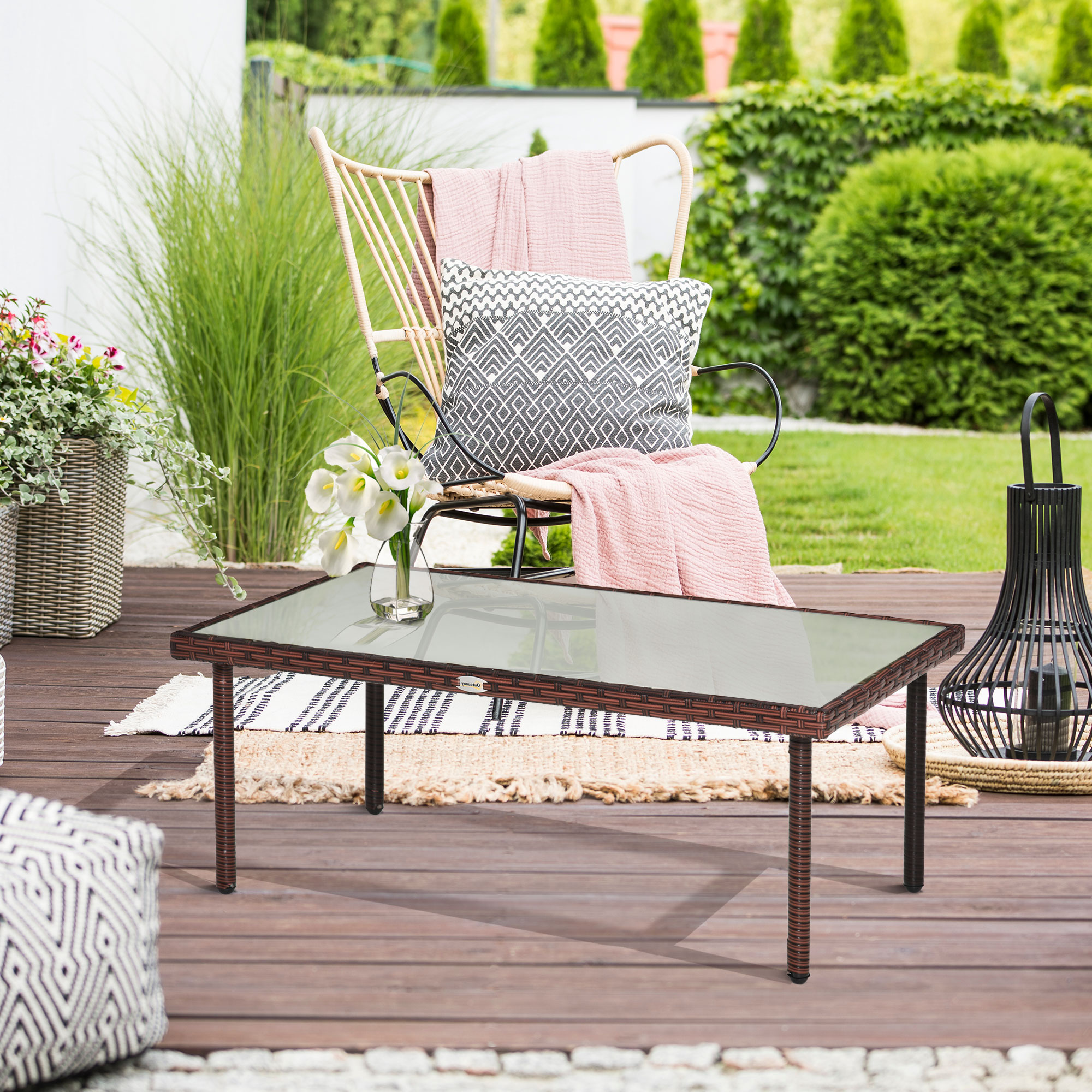 Outsunny Gartencouchtisch mit 5 mm dickem gehärtetem Glasplateau Kunststoffgeflecht in Rattanoptik braun