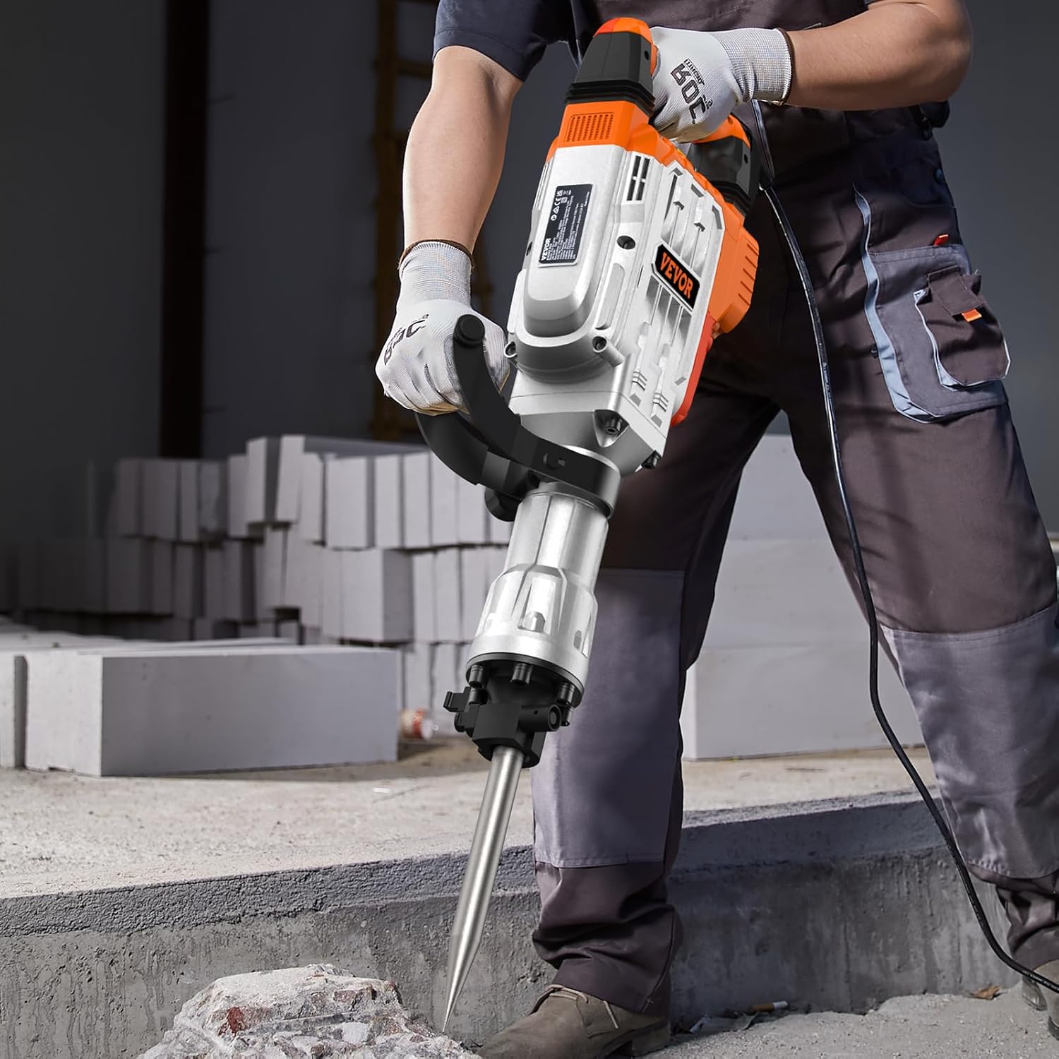 Electric demolition hammer, hydraulic crushing hammer, concrete crusher, heavy-duty electric hydraulic crushing hammer, equipped with chisel gloves and a 360-degree rotatable front handle, suitable for digging trenches and drilling holes (power 3500