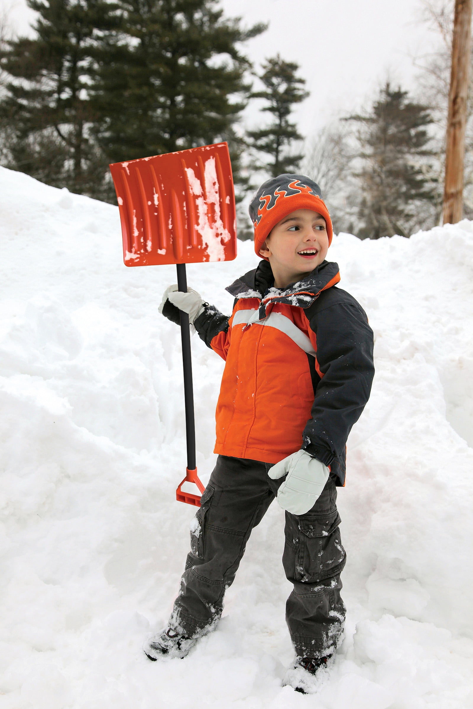 EMSCO Bigfoot Kids Snow Shovel &ndash; Lightweight Poly Blade & Wooden Handle &ndash; Safe & Durable