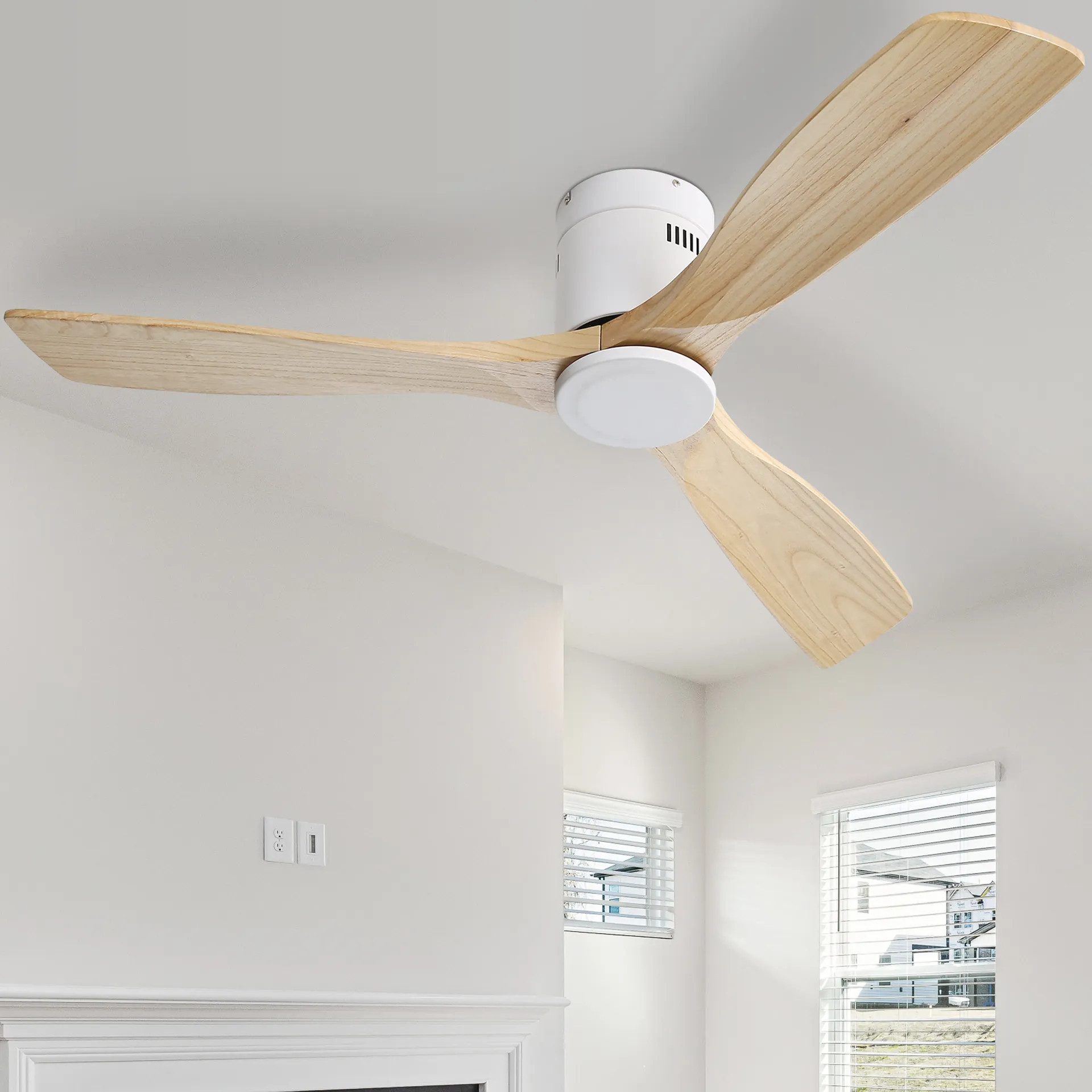 Deckenventilator Holzdesign mit reversibler Funktion