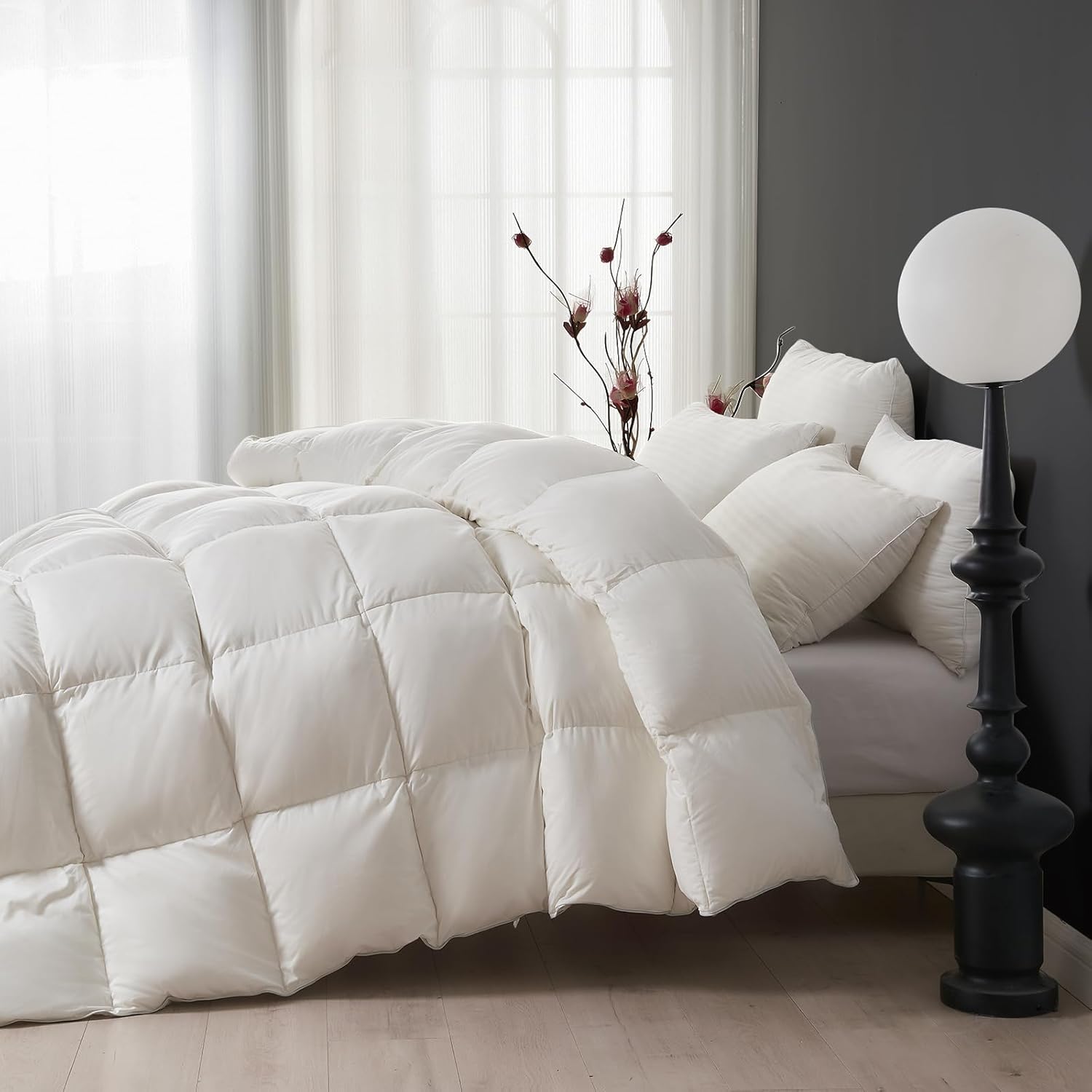 DWR Superior Luxury Feather Down Comforter King Size, Ultra-Soft Rose-Silk Cotton-Blend Fabric, High FP All Season Medium Warmth Bed Duvet Insert(106