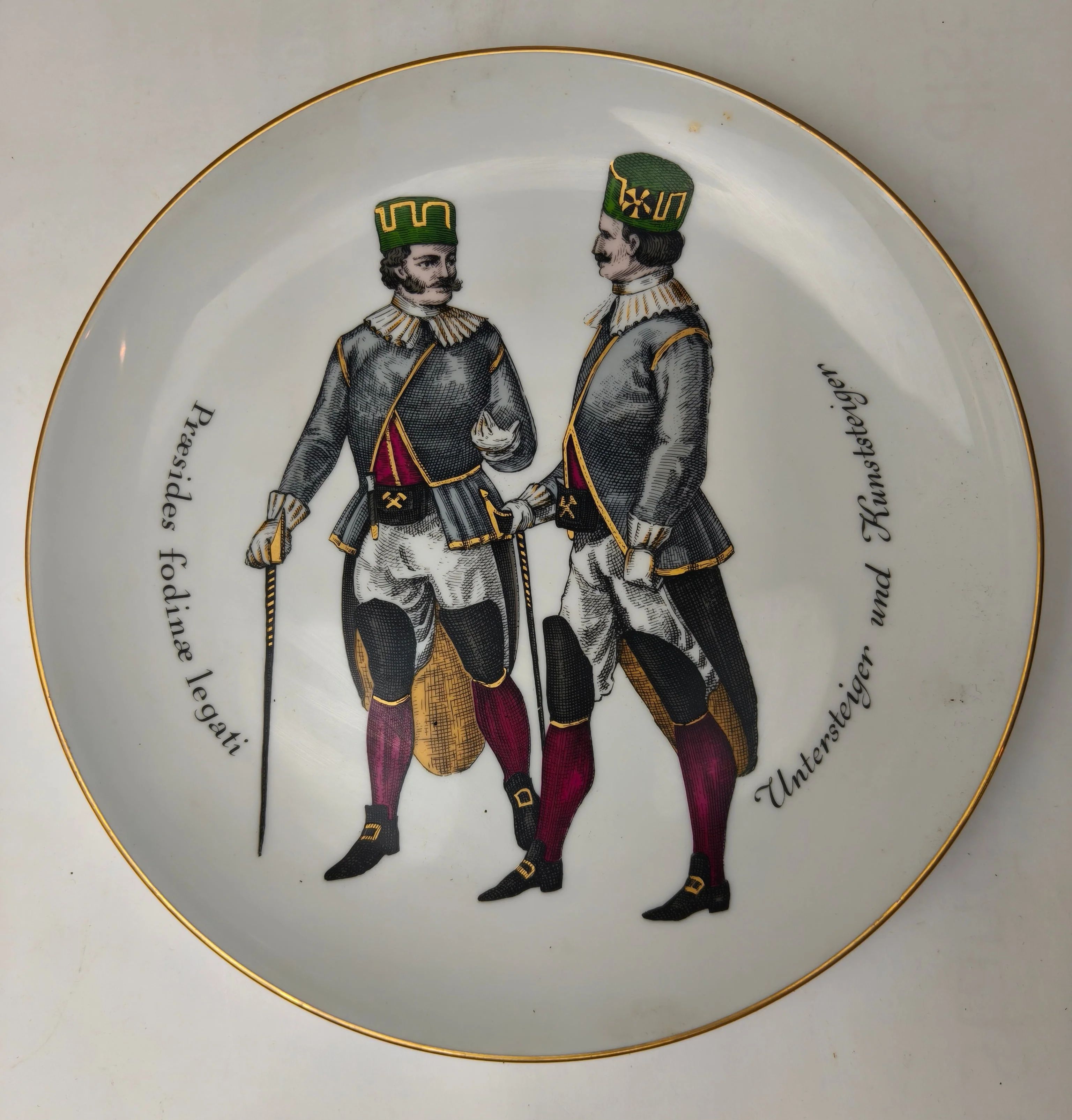 Conmemorative Military Porcelain Plate. Germany.