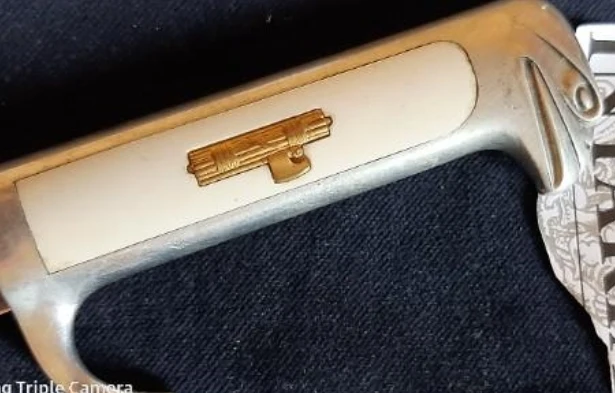Senior fascist dagger