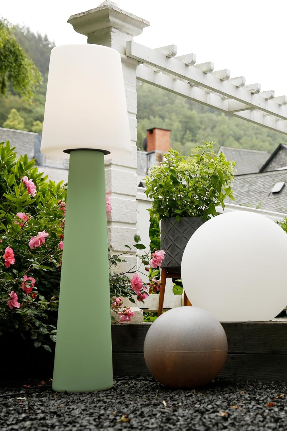 8 seasons design LED Stehlampe No. 1-160cm groß (Mint), E27, RGB Farbwechsel, dimmbar, Fernbedienung – wetterfest – Stehleuchte für innen & außen (Garten, Terrasse) - robust und langlebig