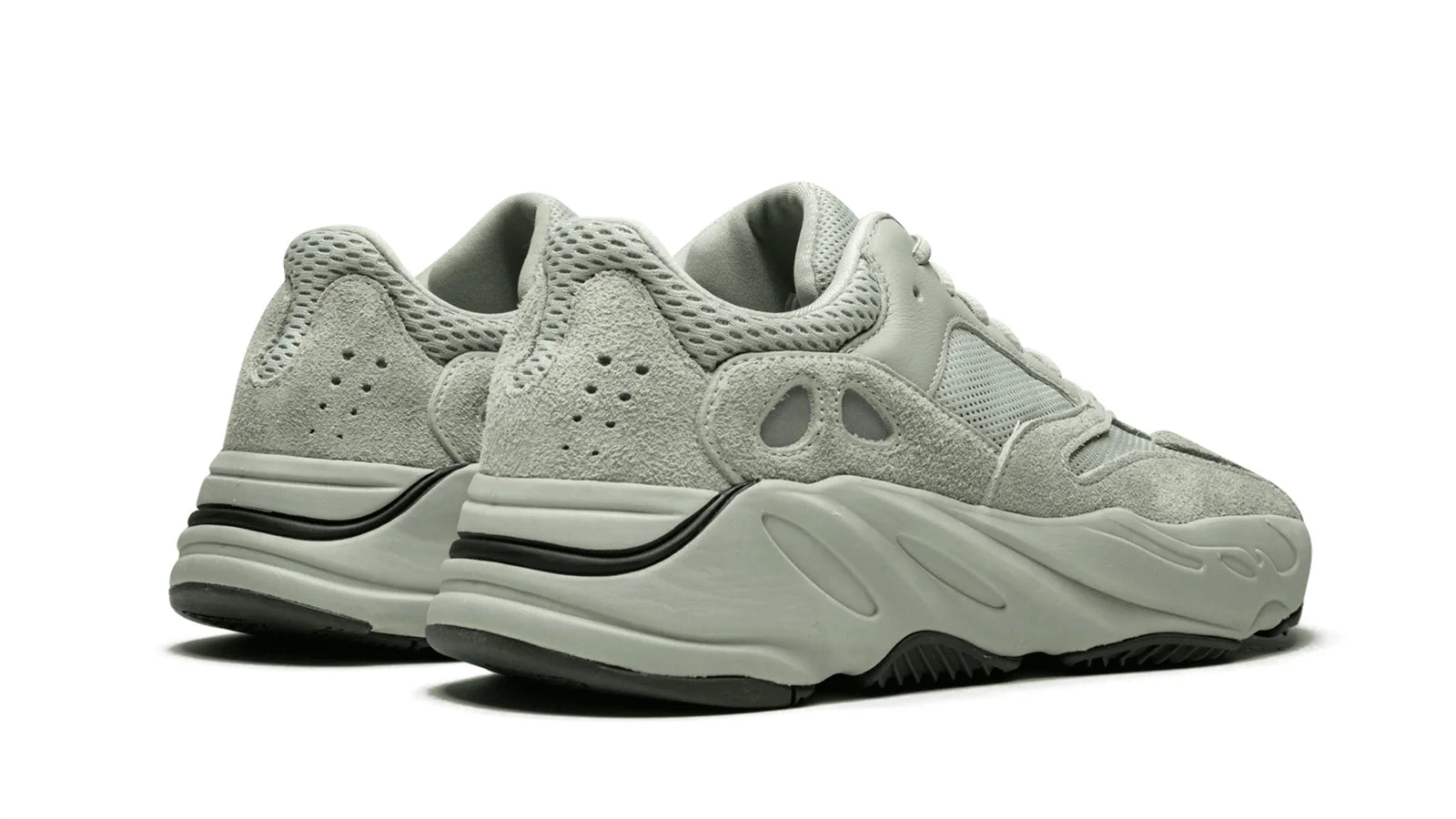YEEZY BOOST 700 