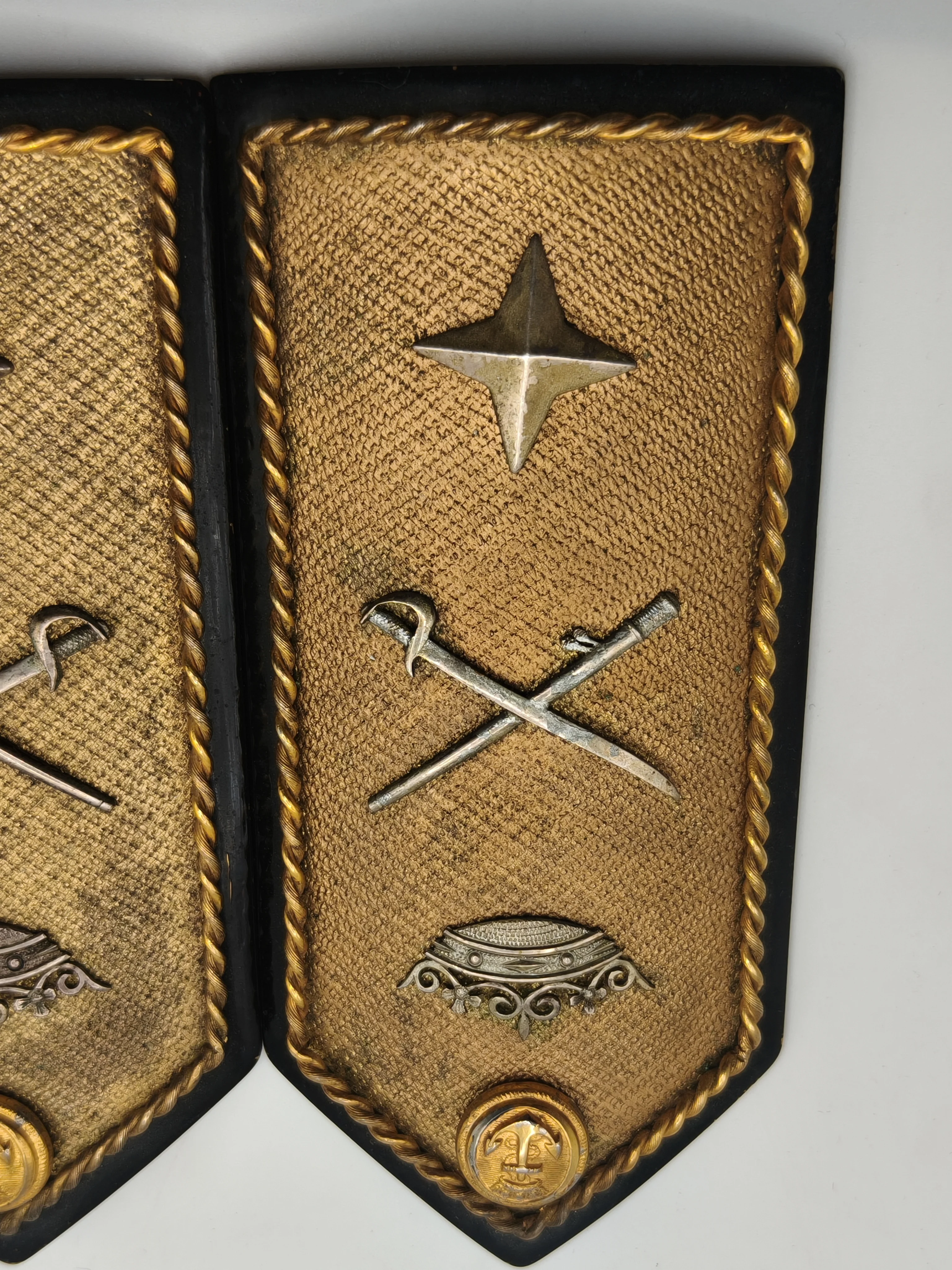 Vice Admiral Epaulettes. Franco's period Spain.