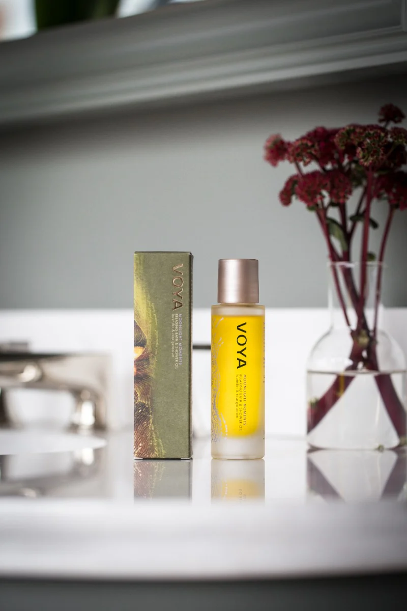 VOYA Moonlight Moments -  Relaxing Bath & Shower Oil