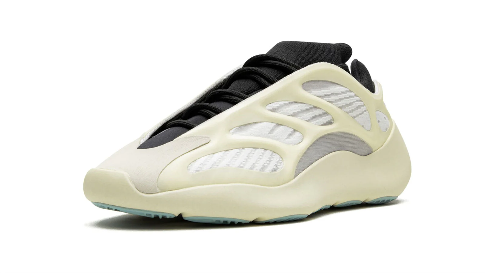 YEEZY 700 V3 