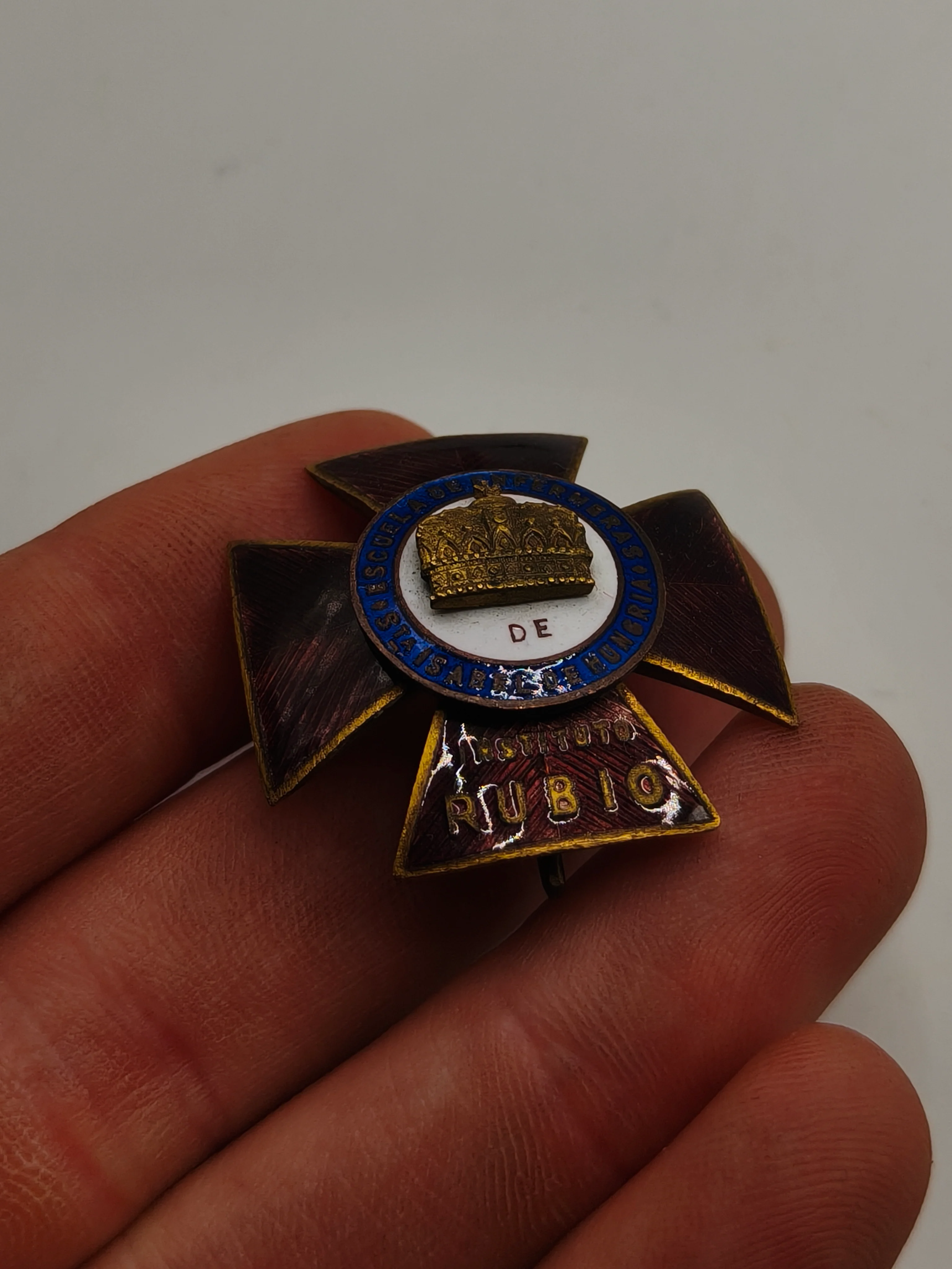 Insignia distintivo hospital Isabelinos ESP