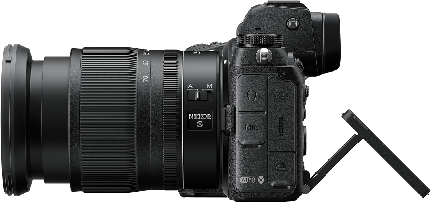 Nikon Kit fotocamera mirrorless Z6 II + Z 24-70 mm (24,5 megapixel, ISO ultra ampio, scatto continuo 14 fps, AF con rilevamento degli occhi, slot per schede doppie, video 4K Full HD) VOA060K001