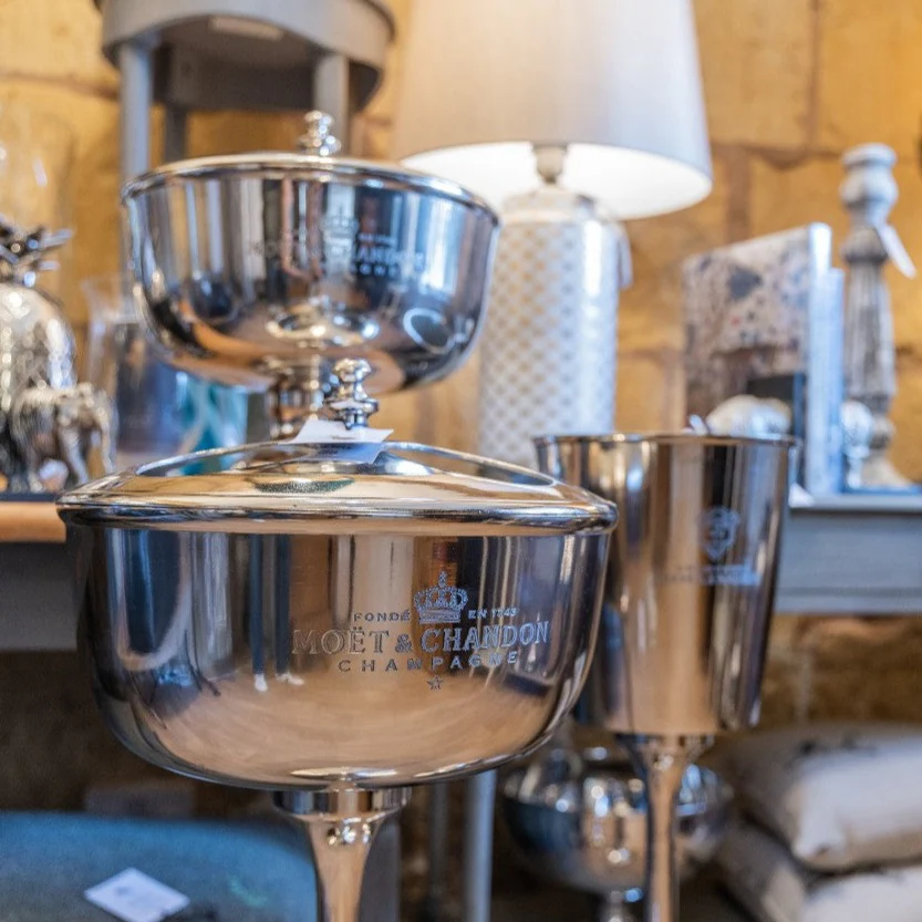 Mo?t & Chandon Floor-Standing Champagne Ice Bucket