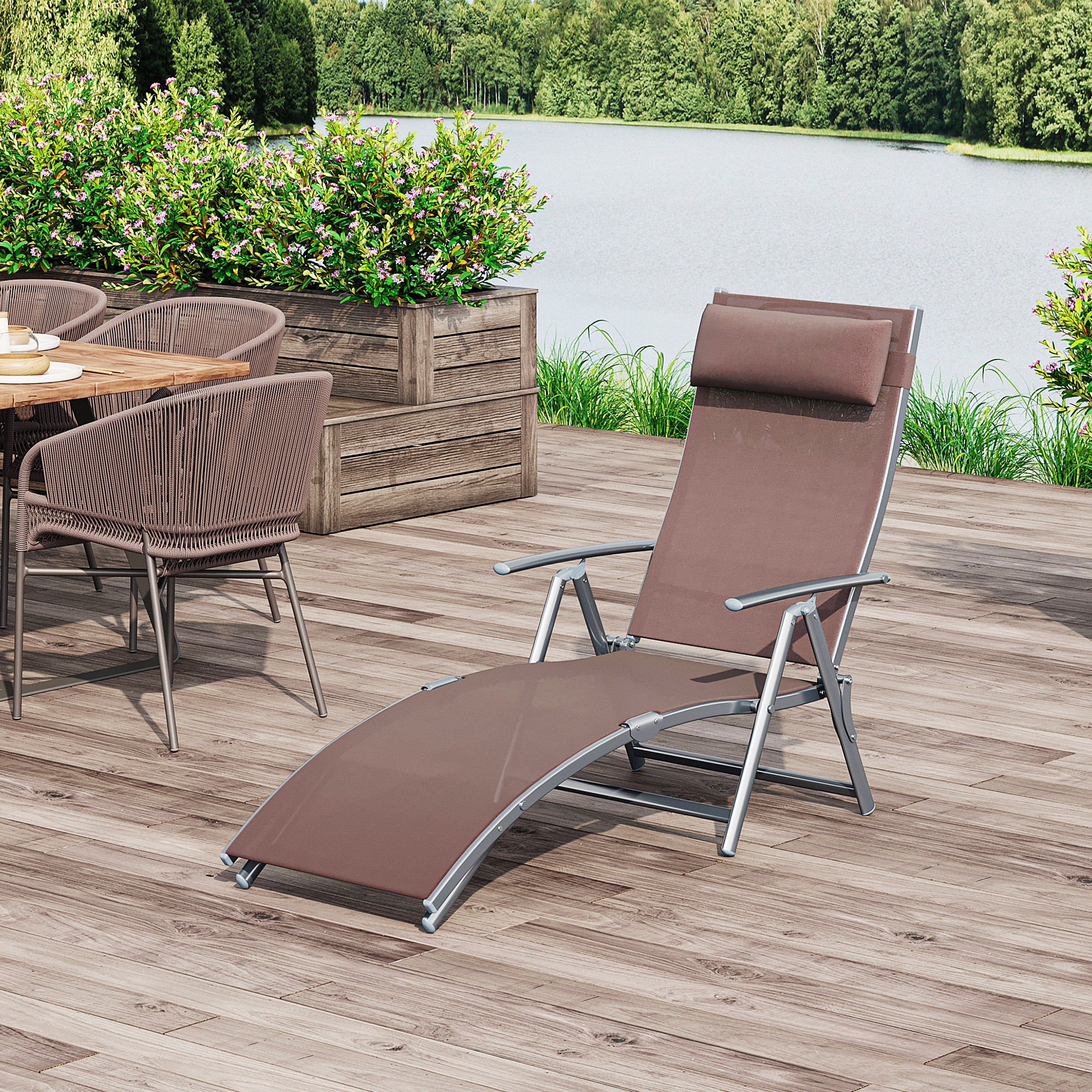 Outsunny Sonnenliege klappbar Strandliege mit Kissen Liegestuhl mit 7-Fach verstellbare Rückenlehne Gartenliege Relaxliege Gartenstuhl bis 165 kg belastbar, für Garten Urlaub Outdoor, Braun