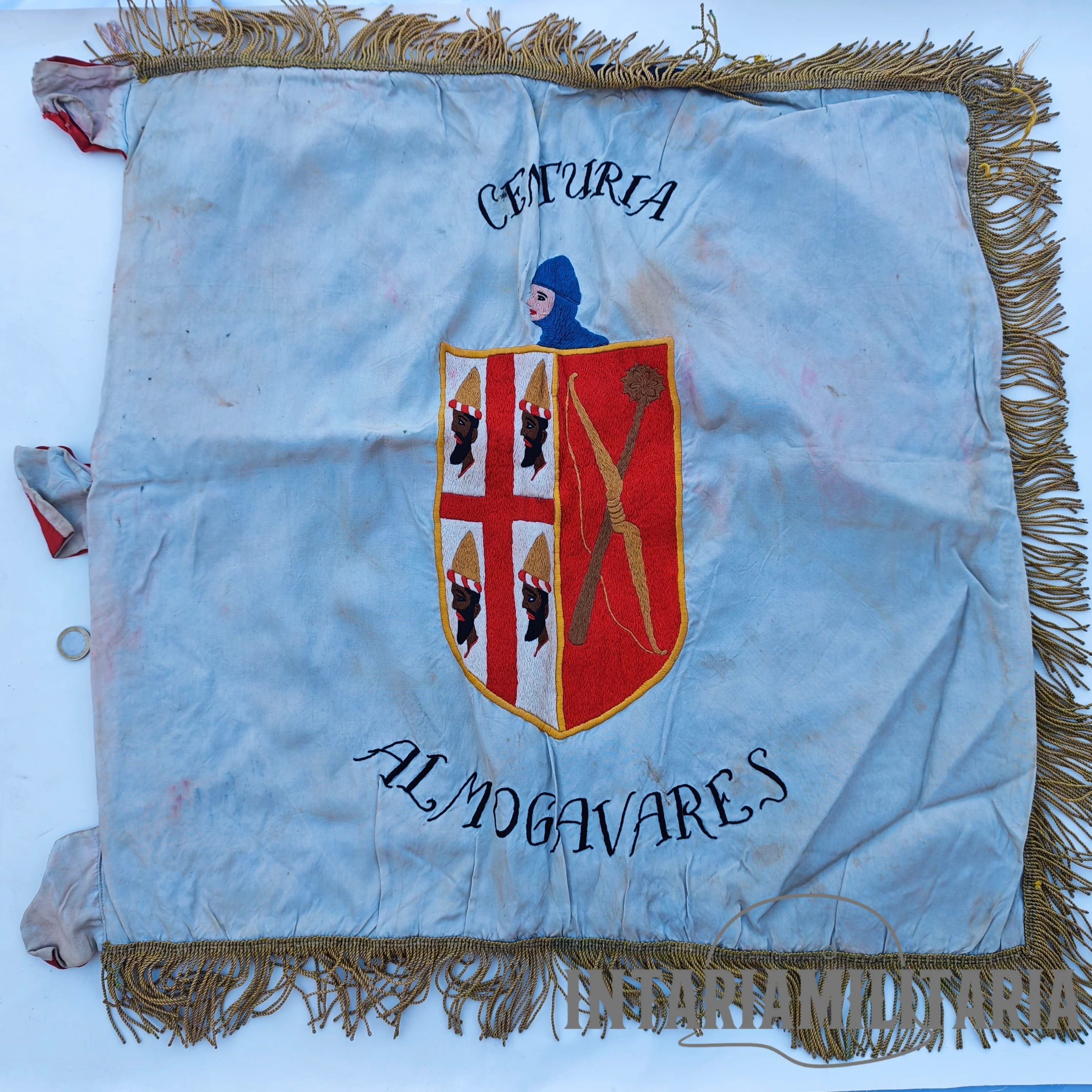 Bandera de Falange centuria almog��vares. ��poca Franco