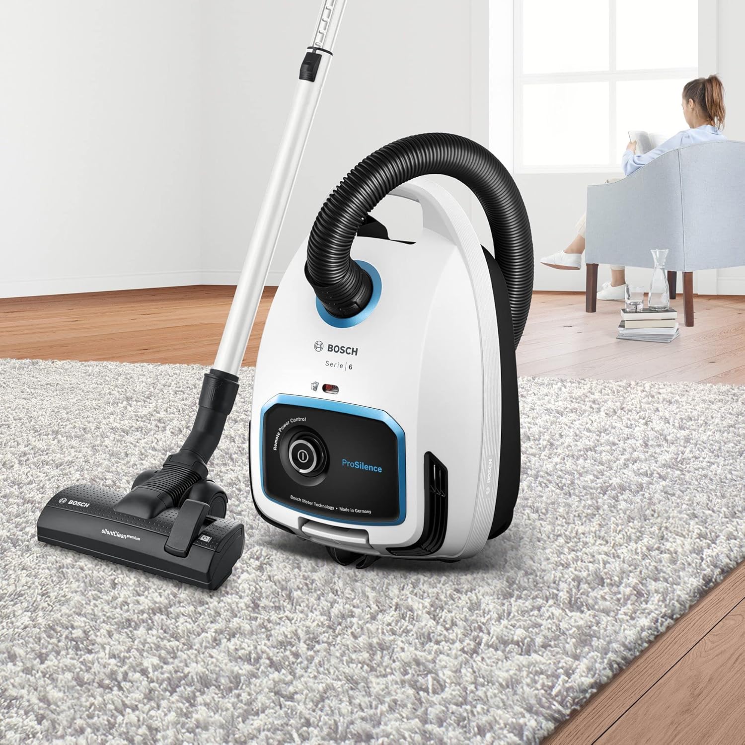 Bosch Elettrodomestici BGB6SIL1, Aspirapolvere, Bianco, 700 W, 4 Litri, 66 decibeles