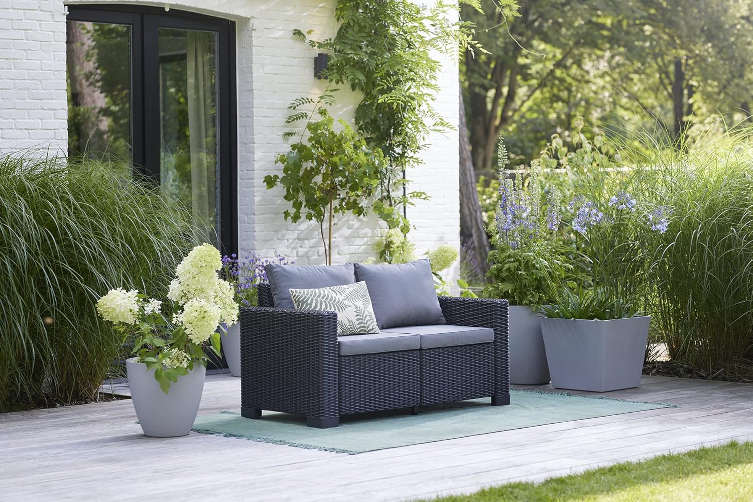 Keter California 2 Seater Garden Sofa, Rattan Sofa, Cushion Included Graphite