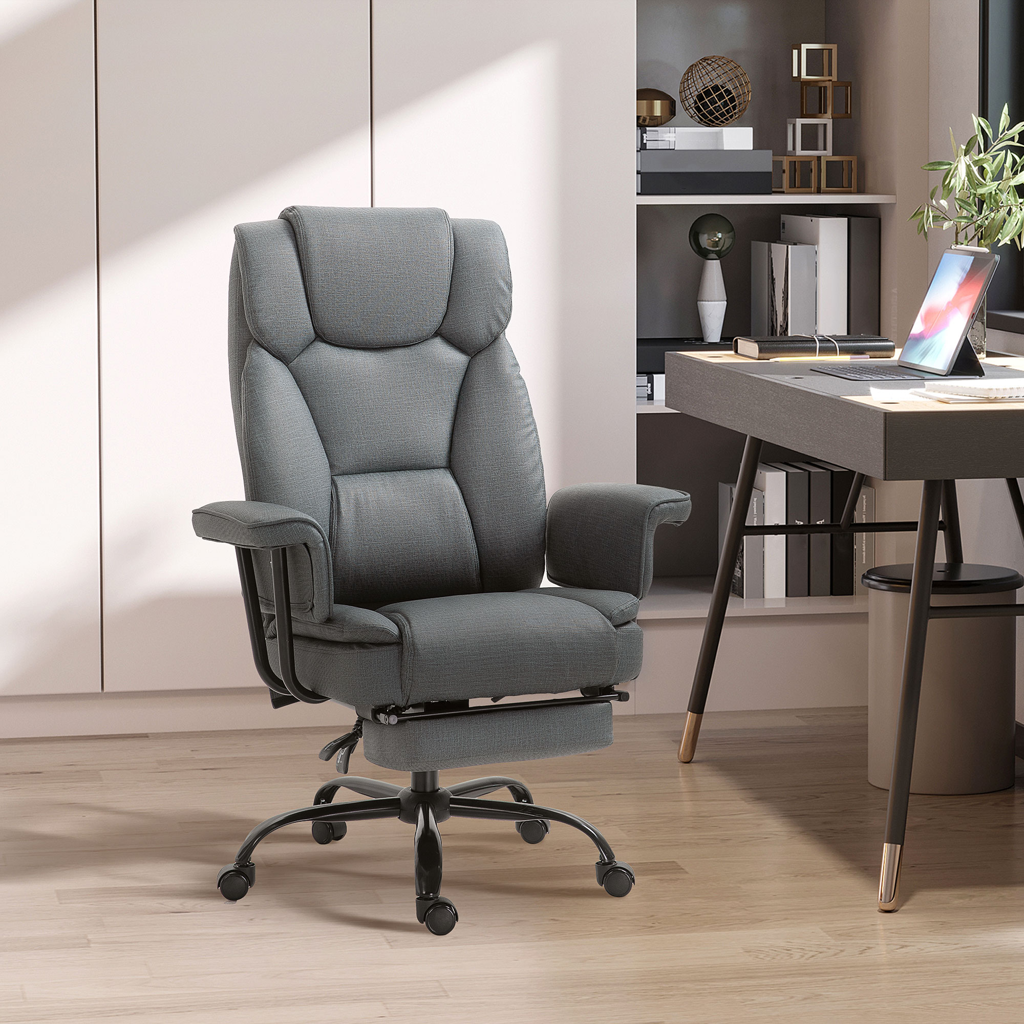 Vinsetto Bürostuhl Ergonomischer Chefsessel 360° Drehbar Computerstuhl höhenverstellbar mit Kopfstütze und gepolsterte Armlehnen mit Fußstütze Kunstleder 68 x 80 x 120–126 cm