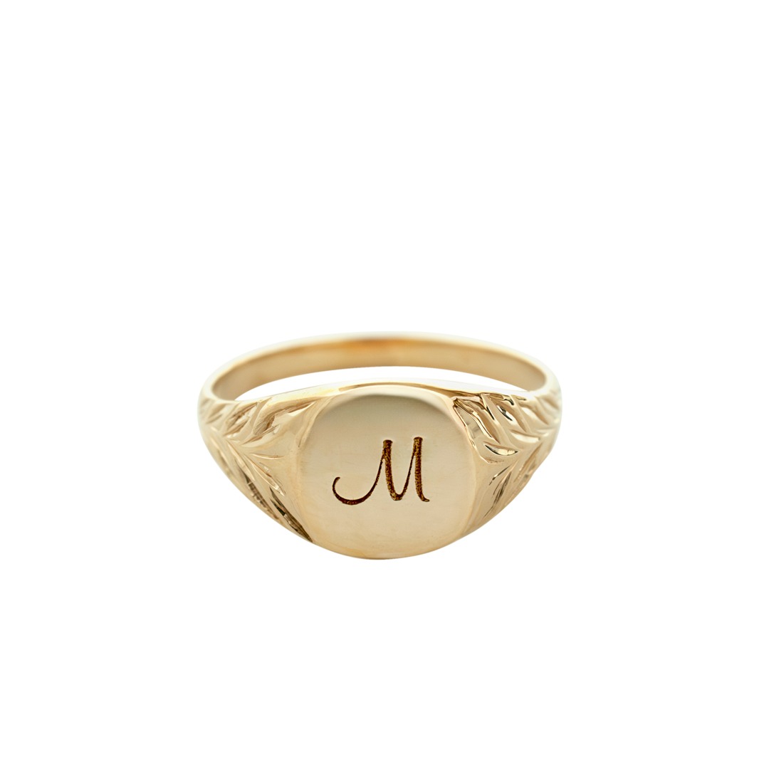 Hawaiian Jewelry / K10YG / Initial Baby Ring