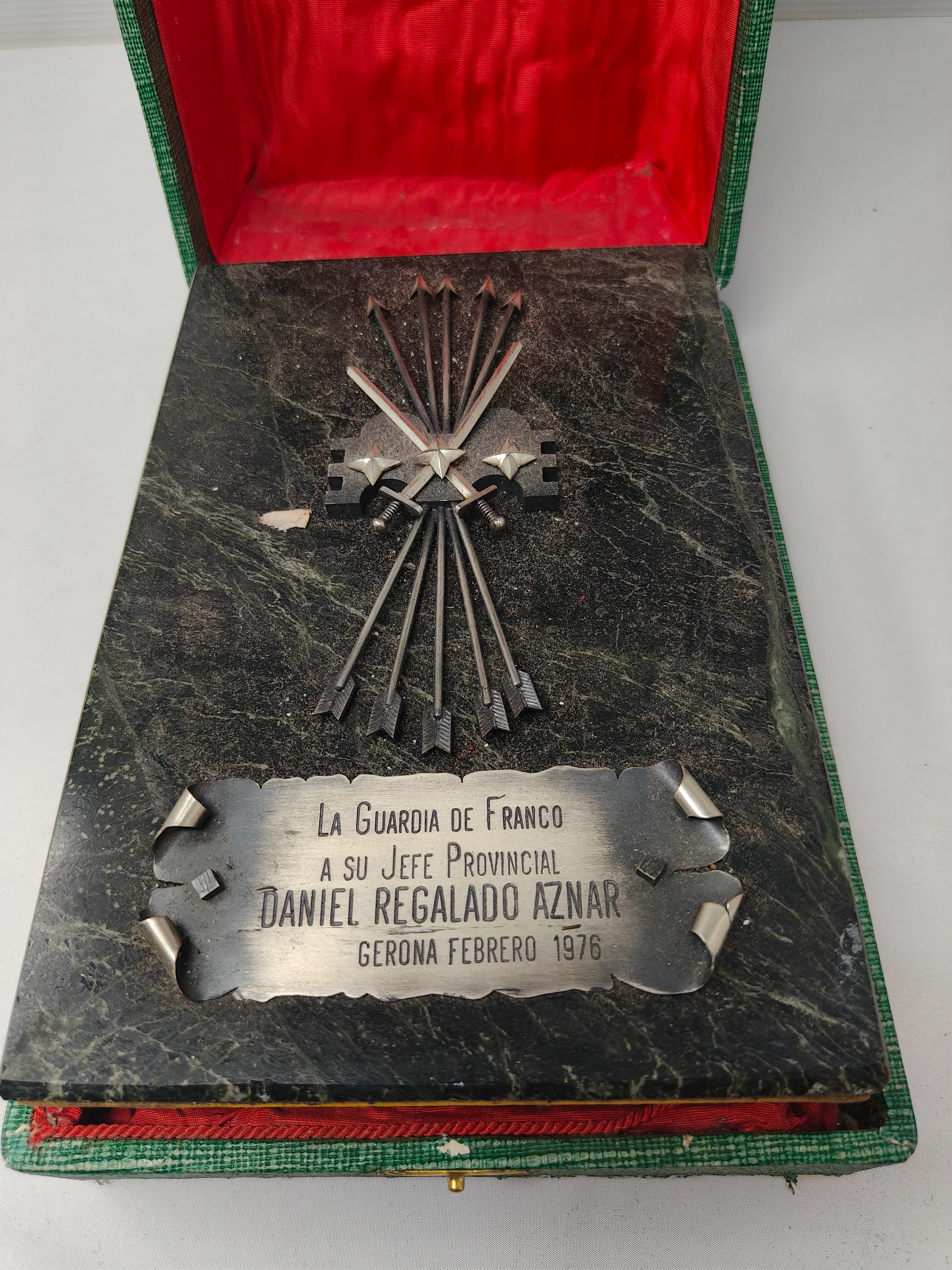 Monumento Guardia de Franco dedicado Daniel Regalado Aznar. Gobernador Gerona.