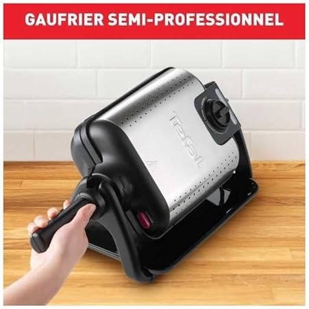 TEFAL WM756D12 Gaufrier King Size 1200W Thermostat Voyant lumineux Bouton On/Off Poignée tournante et rabattable Noir/Inox