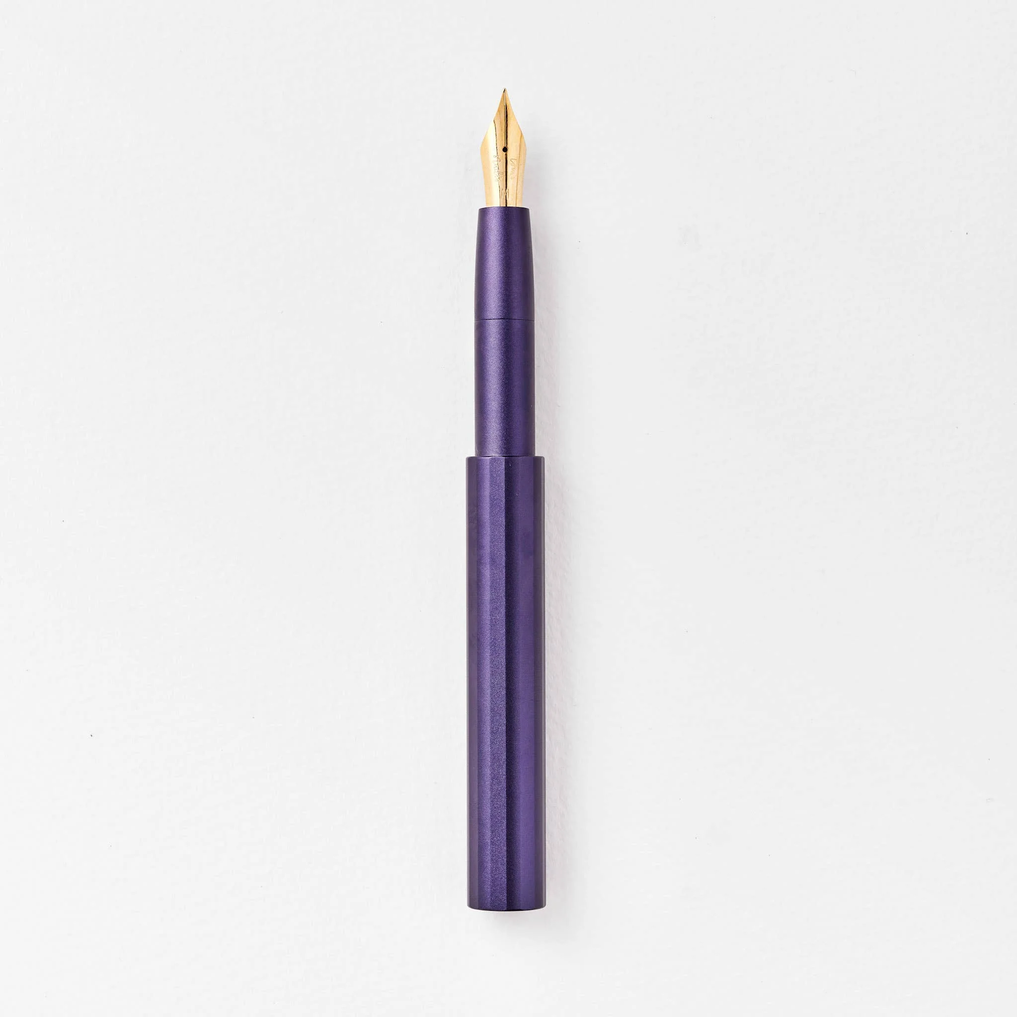 Tom's Studio - The Studio Pocket Fountain Pen 2.0 - Iris