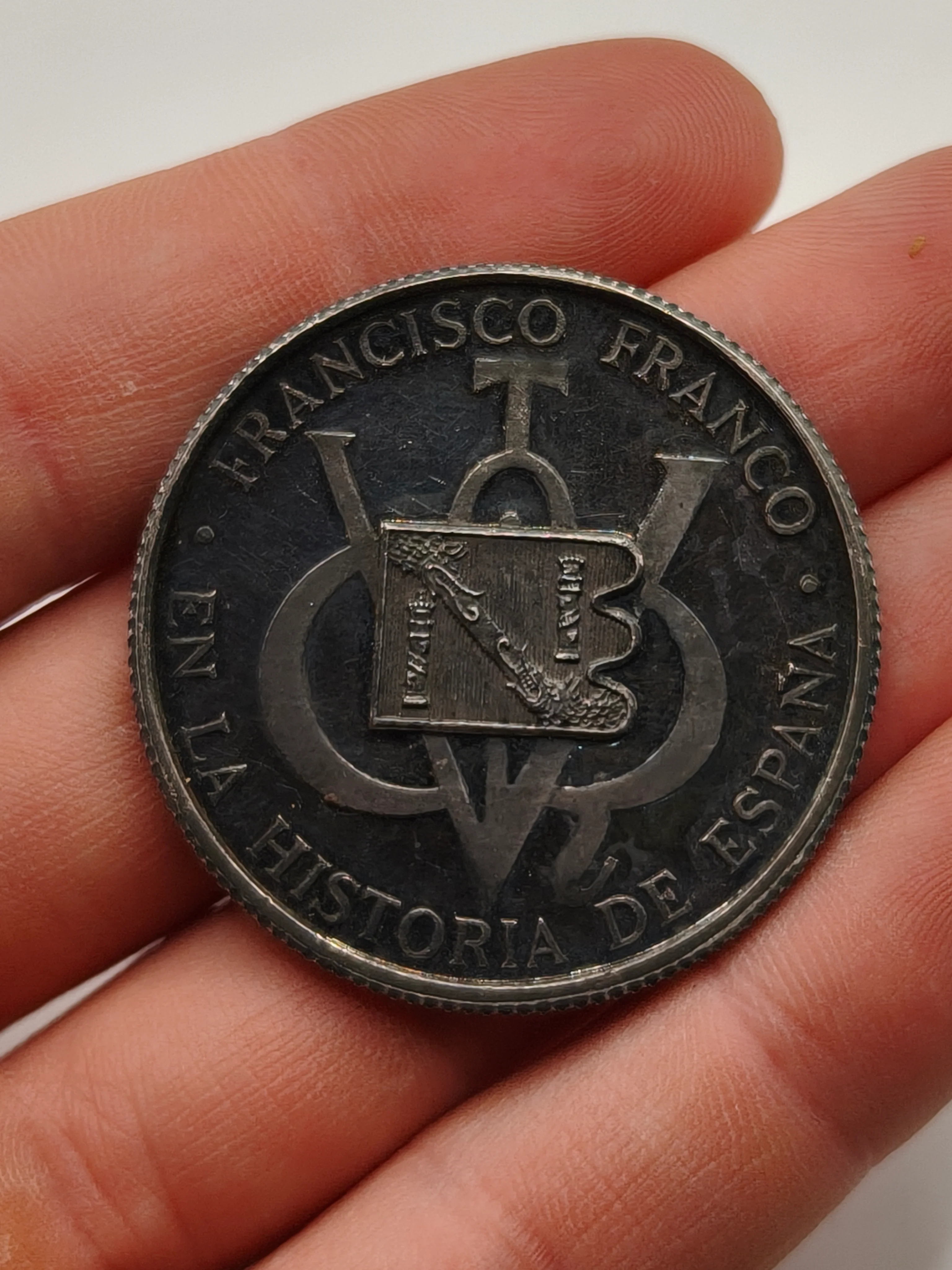 Medalla conmemorativa Franco plata de ley