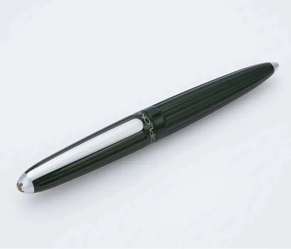 Diplomat Aero Evergreen Fountain Pen