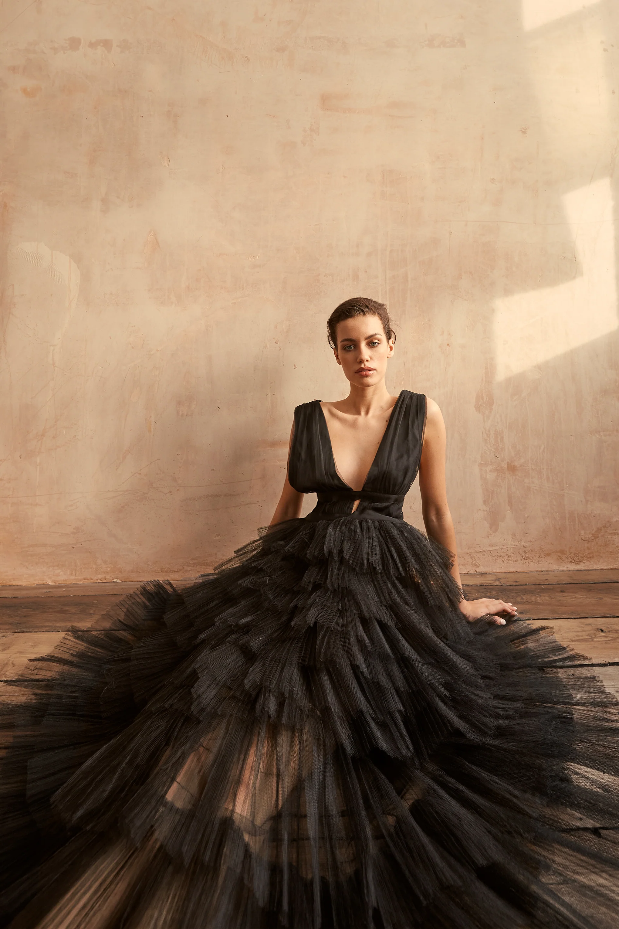 Eliza Black Plunging Neck Layered Tulle Maxi Dress �C Evening Gown