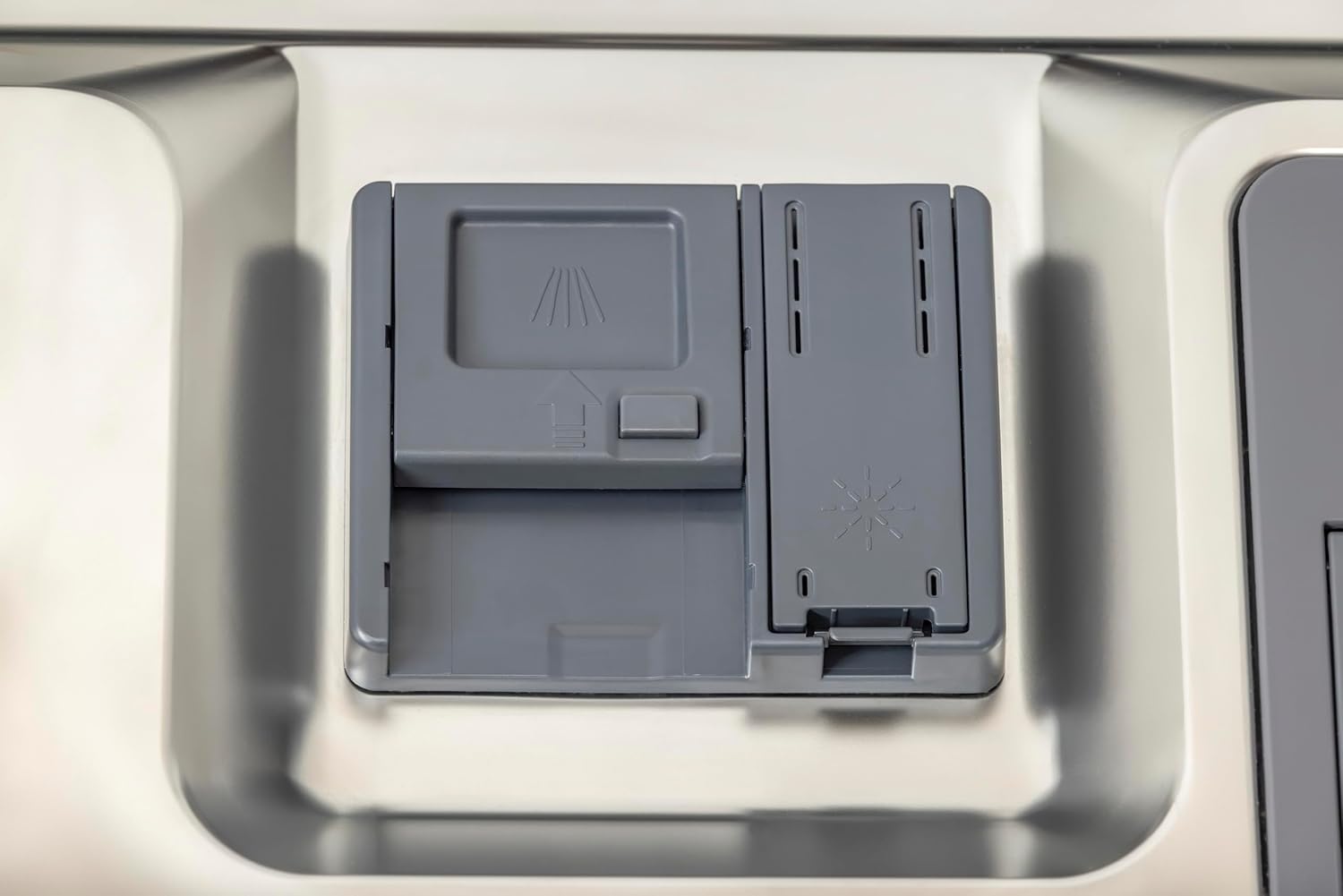 Gorenje GV663A66 Geschirrspüler/Einbaugerät FRONT NICHT ENTHALTEN/Made in EU/60 breite/16 Maßgedecke/8 Programme/TotalDry/Nachtprogramm/Status LED Licht/EEK: A-10%/Einbaumaße (HxBxT): 82 x 60 x 55,5cm