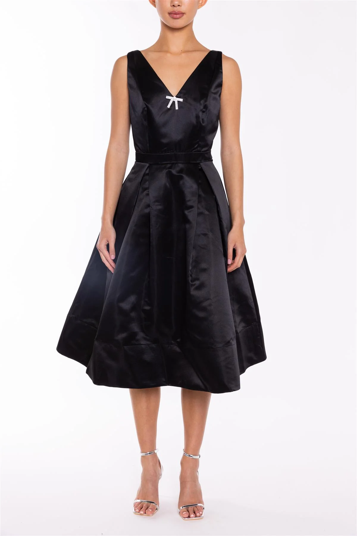 Aubrey Black V-Neck Puff Skirt Midi Dress