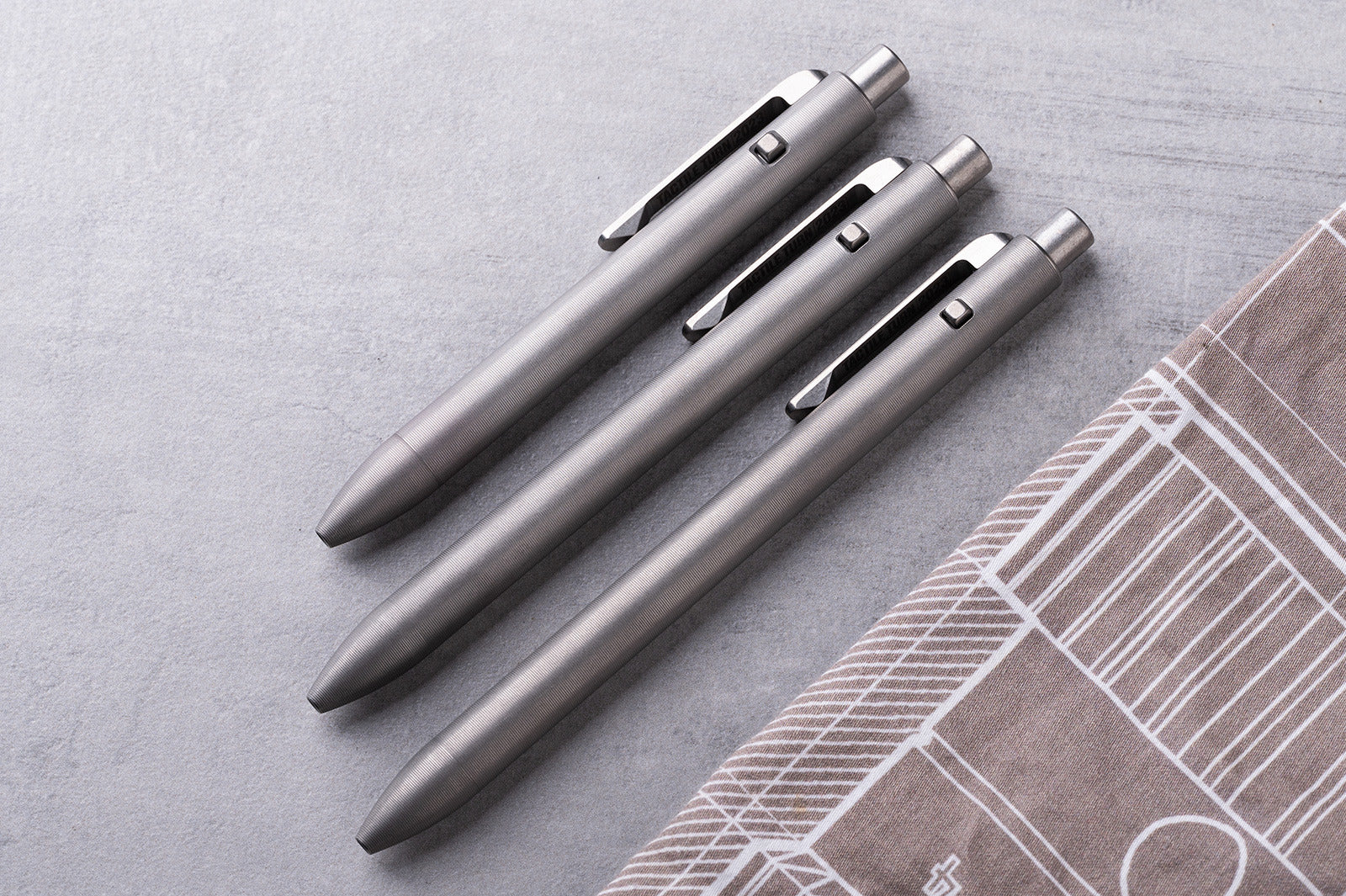 Tactile Turn - Stonewashed Titanium Side Click Pen Standard Width
