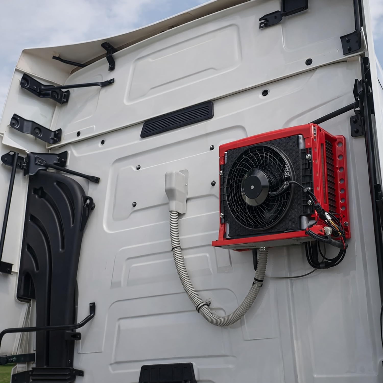 Split-Klimaanlage für LKW, Bagger, Traktor & Wohnmobil | Elektrische Standklimaanlage 1800W | Parkplatz-Klimaanlage mit Fernbedienung, leiser Betrieb & R134a