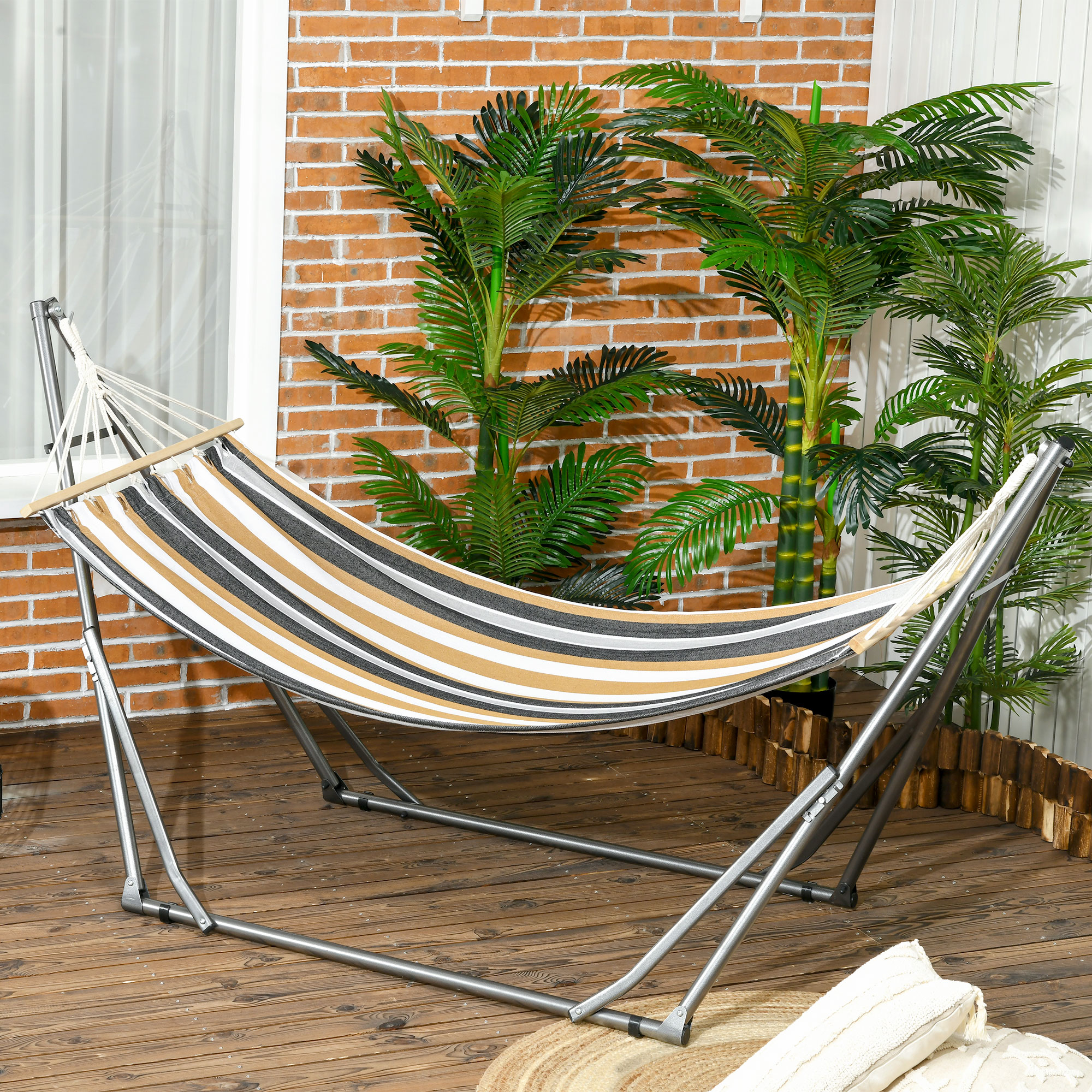 Outsunny Gartenklapp-Hängematte Wäscheständer mit gebogenem Metallgestell Epoxy-Hängematte auf Ständer 1 Platz Maximale Belastung 120 kg