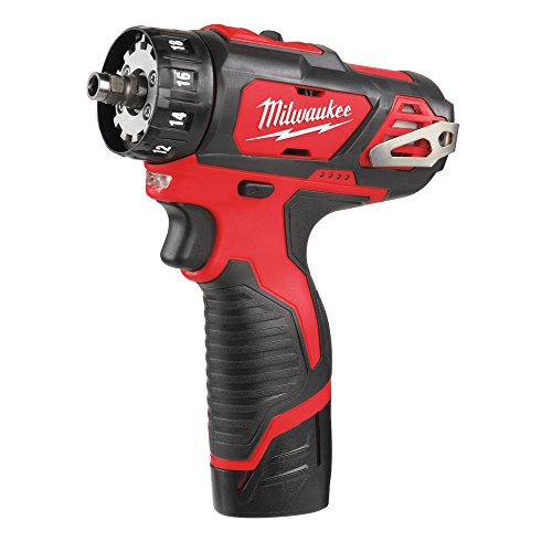 Milwaukee M12BDDXKIT 202C M12 4 in 1 Drill Driver Kit (2 batterie agli ioni di litio da 2,0 ah, caricabatterie, mandrino da 10 mm e testine extra) : Fai da te