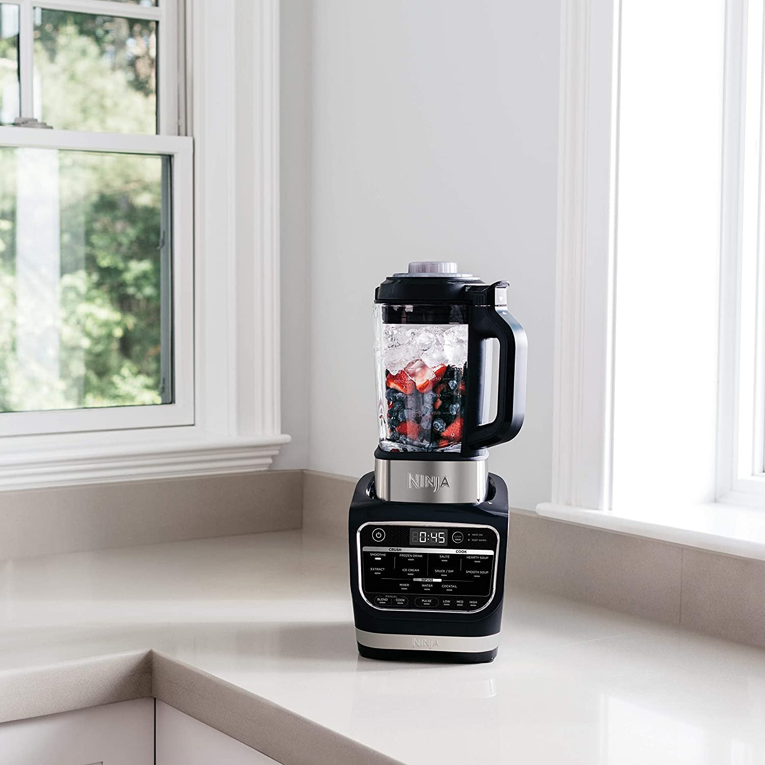 Ninja Foodi Cold & Hot Blender With 1400 Peak Watts Nonstick Glass Pitcher (HB152), 64 oz, Black