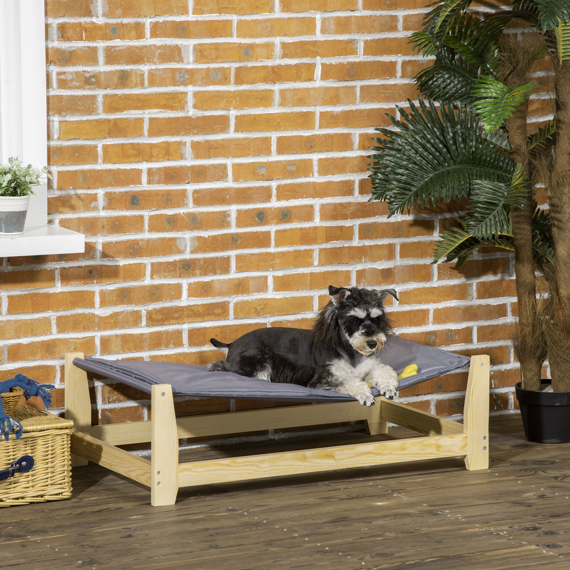 PawHut Erhöhtes Hundebett mit Holzbeine, 90cm x 50cm Abwaschbares Haustierbett Hundeliege mit Kissen, Haustierliege Hängebett Hundeschlafplatz für kleine bis mittelgroße Hunde, Natur+Hellgrau