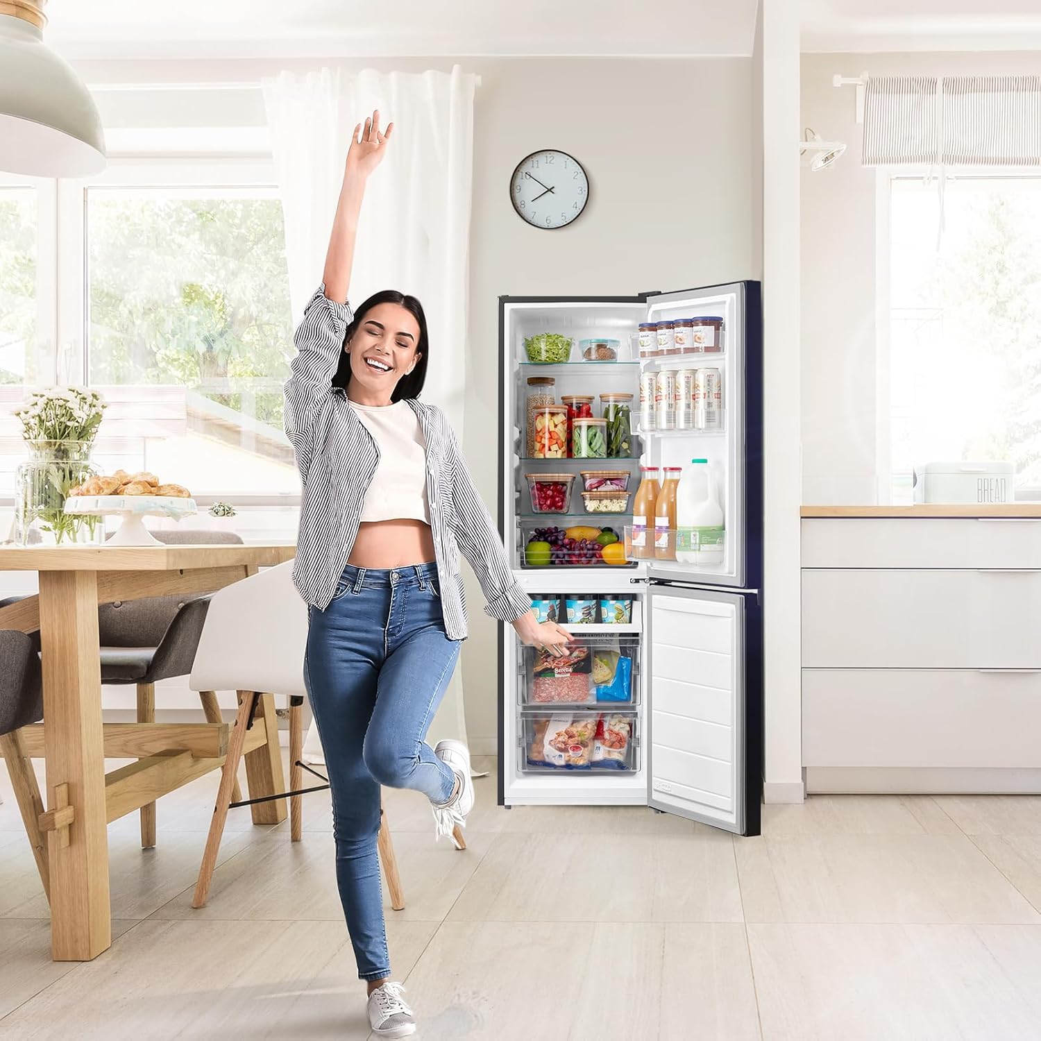 Comfee RCB169DK2(E) Fridge/Freezer Combination, 150 cm Height, Low Frost, Adjustable Fridge Temperature, LED Light, 195 kWh per Year, Fridge Capacity 115 L, 59 L Freezer, Black
