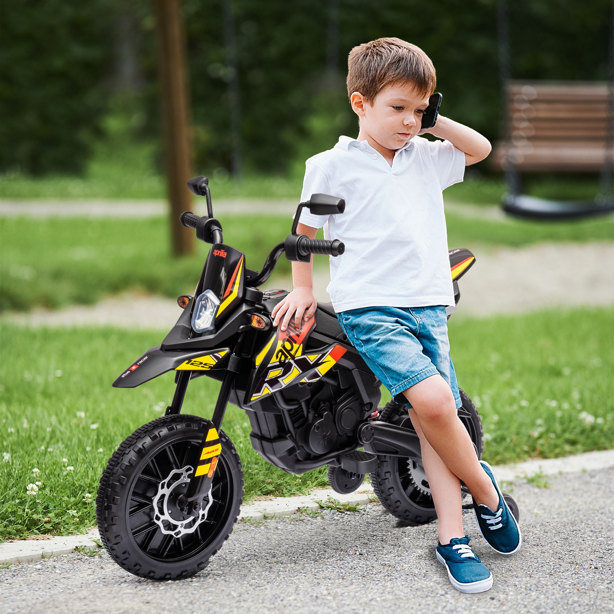 AIYAPLAY 12V Kindermotor met Trainingswielen, LED-Lichten, Muziek, USB, Elektrische Motorfiets voor Jongens en Meisjes, Geel