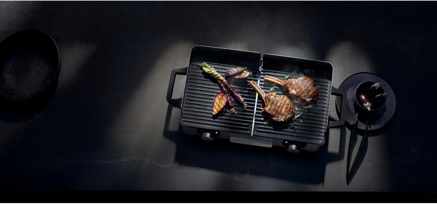WMF Lono Master-Grill, Elektrogrill, 50x28 cm, Elektrogrill Tischgrill mit Windschutz und Auffangschale, Outdoorzertifiziert für Barbecue, 2 getrennt regulierbare Grillflächen, 2400 W, edelstahl matt