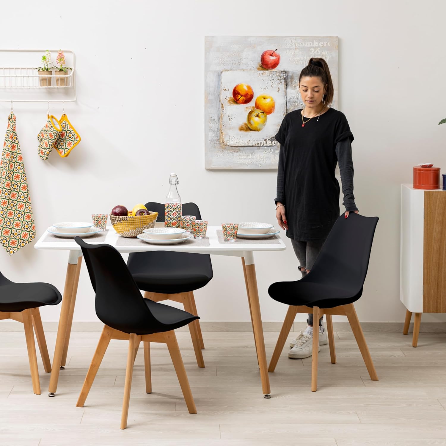 Baroni Home Set di 4 Sedie da Pranzo o Ufficio con Gambe in Legno, Sedia Ergonomica con Cuscino Integrato 57X48X79 cm Bianco