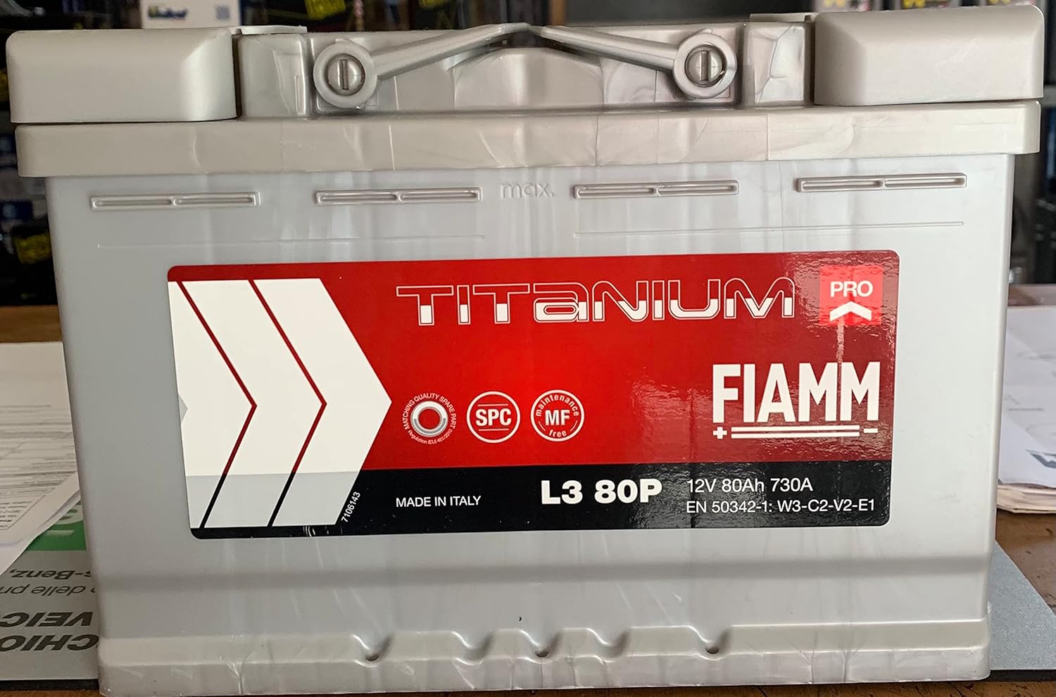 FIAMM 7905157-249 L380P Batteria Titanium Pro, 80Ah 730A DX