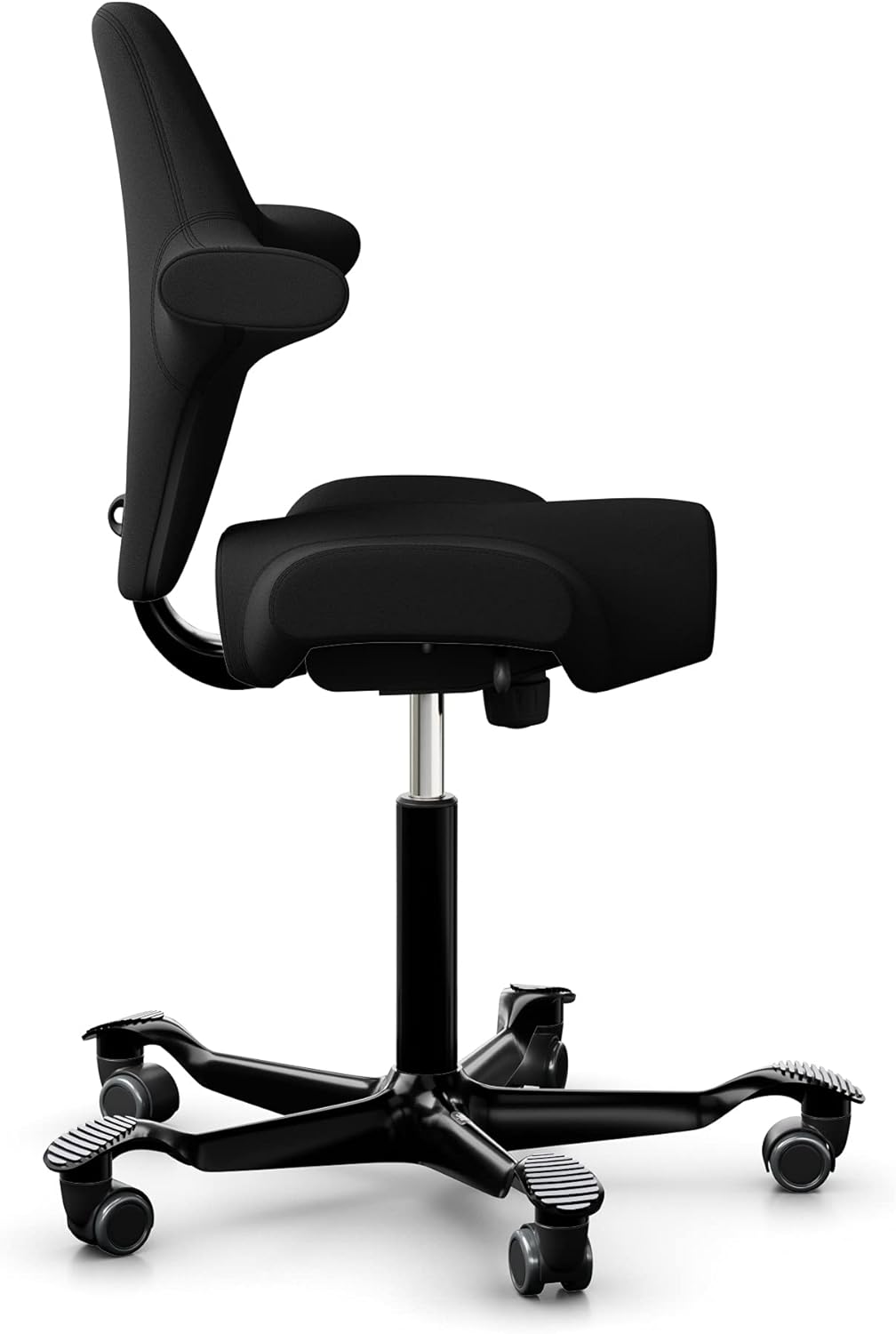 HAG Capisco 8106 Xtreme Poltrona da ufficio, ergonomica, con molla a gas standard, 200 mm, altezza seduta 47 - 65,5 cm, ruote morbide, (nero, Xtreme - EXR009 imbottitura)