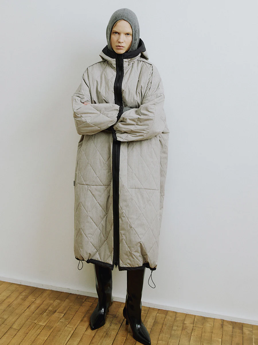 Reversible Windbreaker Coat [Dark Grey] �C Oversized Two-Tone Reversible Padding