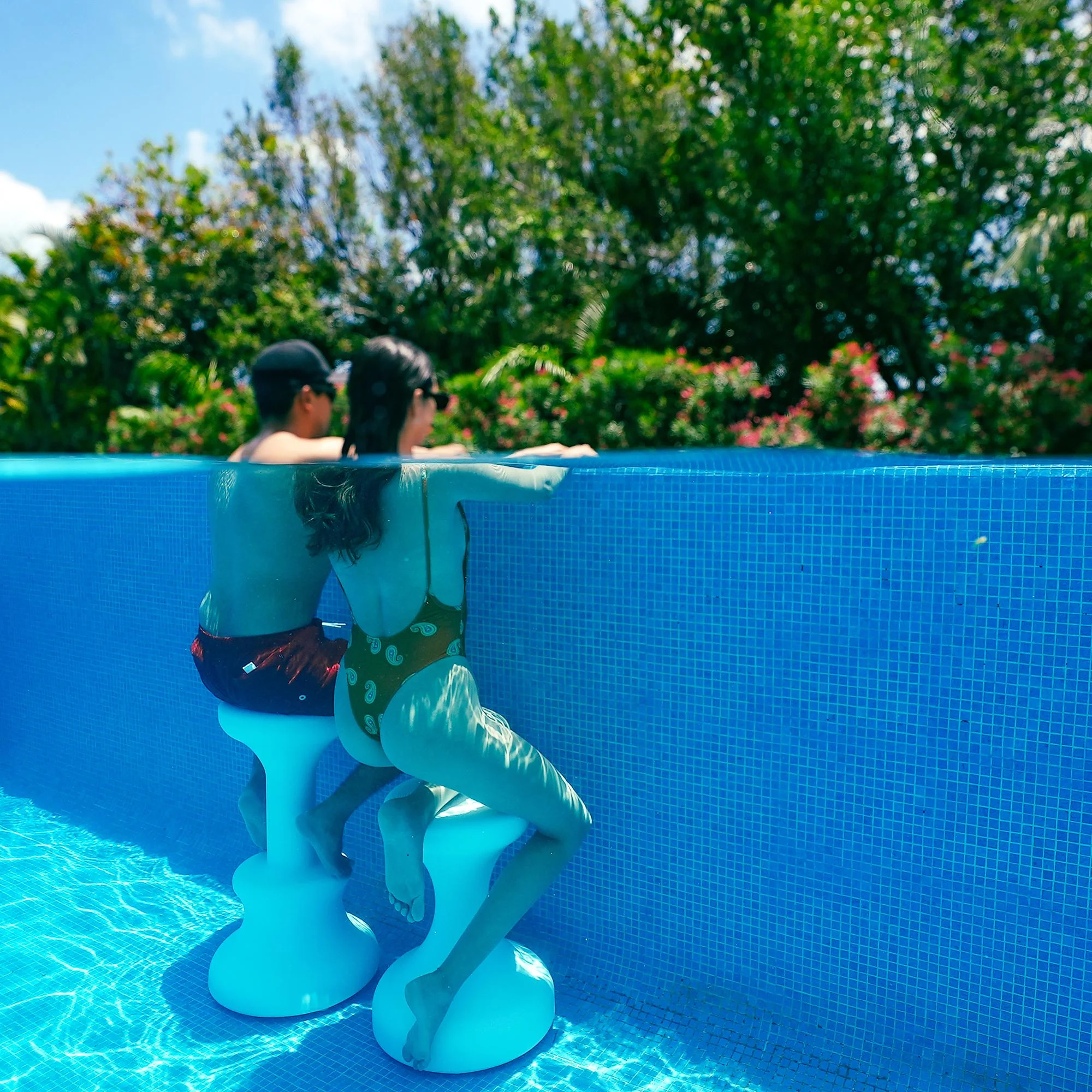 Dunn-Rite Products Made in USA Submersible Swim Up Pool Stools for Underwater Use, Bar Stool for Inside Pool and Patio Deck Seating, 24 Inch (1 Stool)