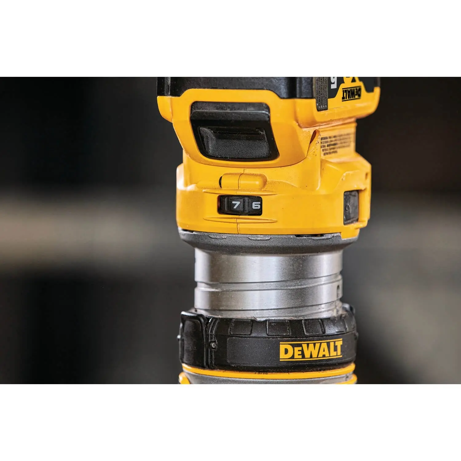2025 DEWALT DCW600B-20V MAX XR Draadloze Freesmachine, Koolborstelloos, Alleen Gereedschap