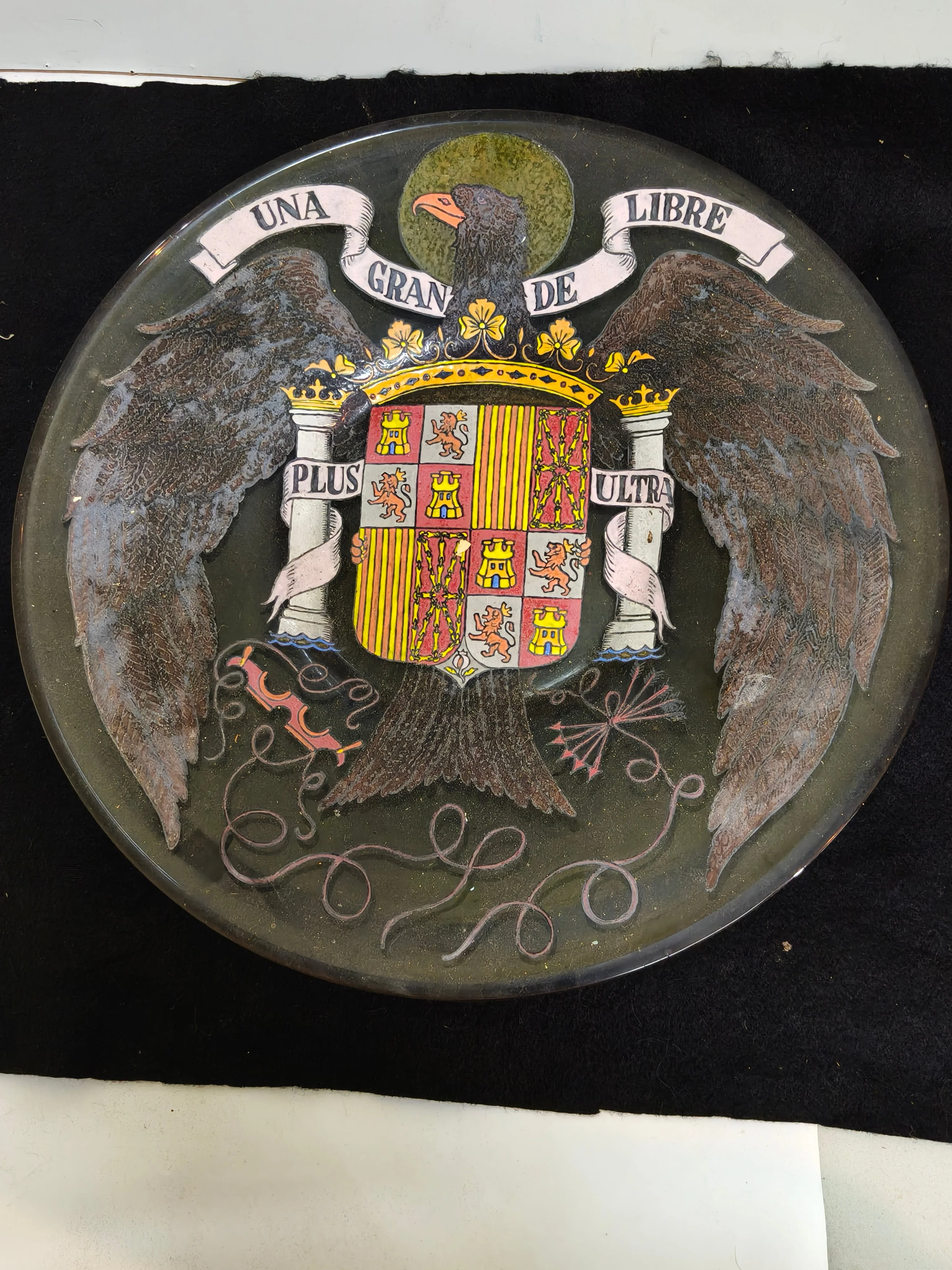 Plato Escudo ��guila de San Juan. Espa?a