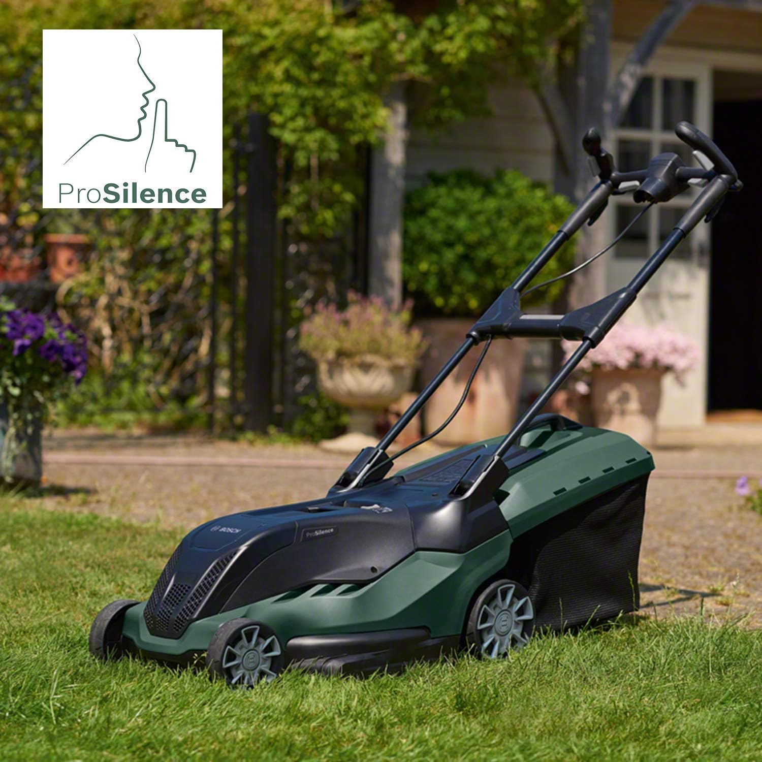 Bosch Home and Garden Lawnmower AdvancedRotak 750